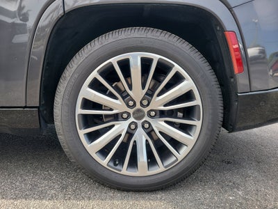 2022 Jeep Grand Wagoneer Series III