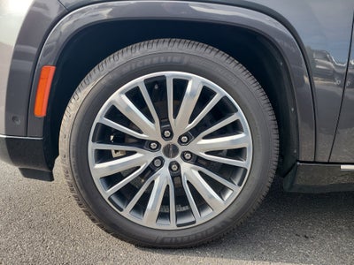 2022 Jeep Grand Wagoneer Series III