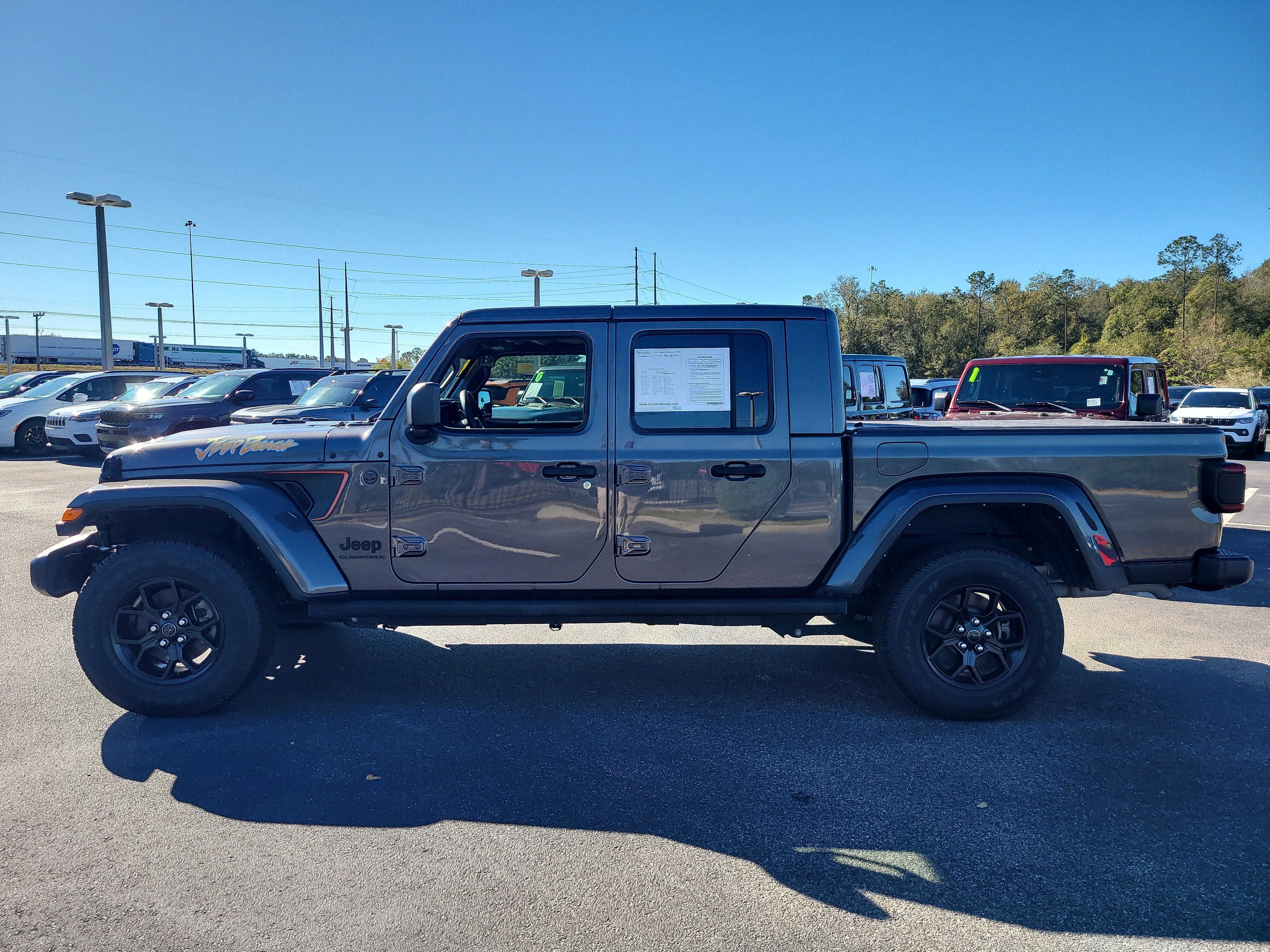 2024 Jeep Gladiator Jeep Beach
