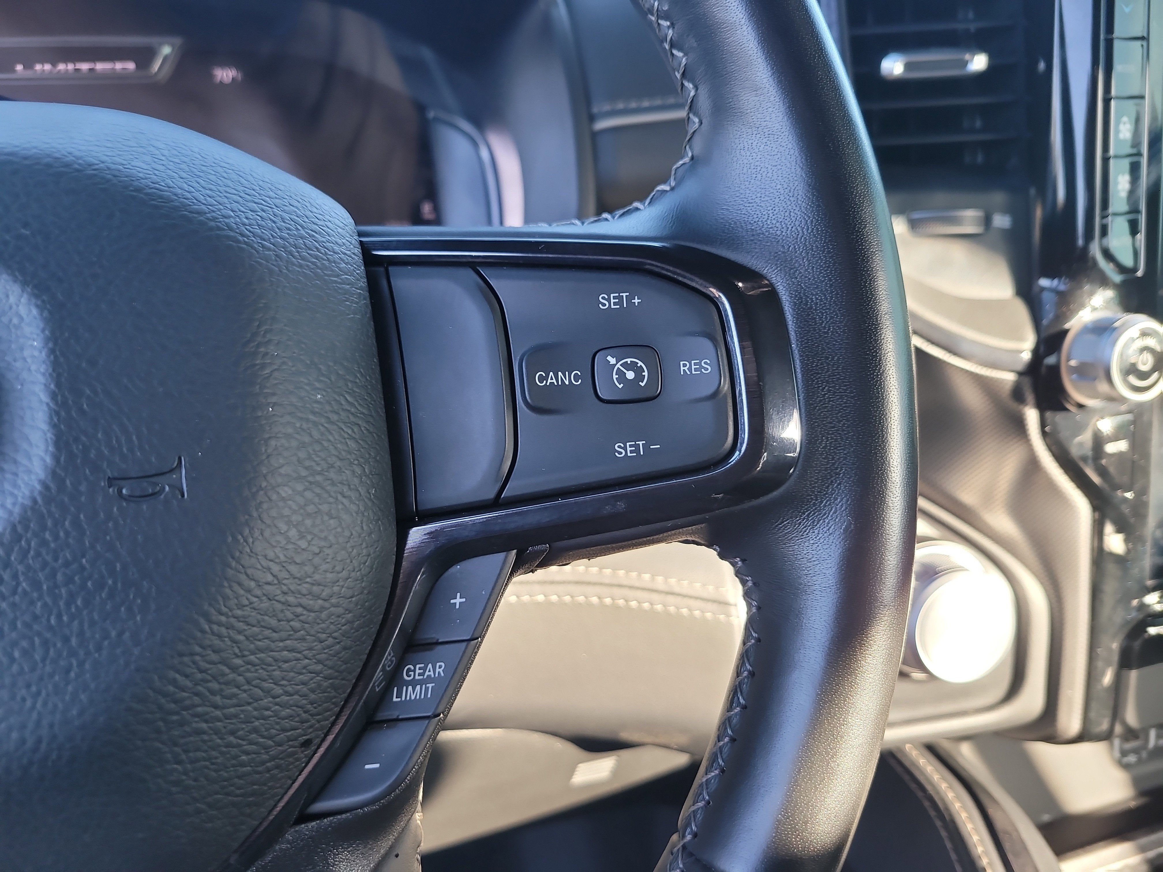 2023 RAM 1500 Limited