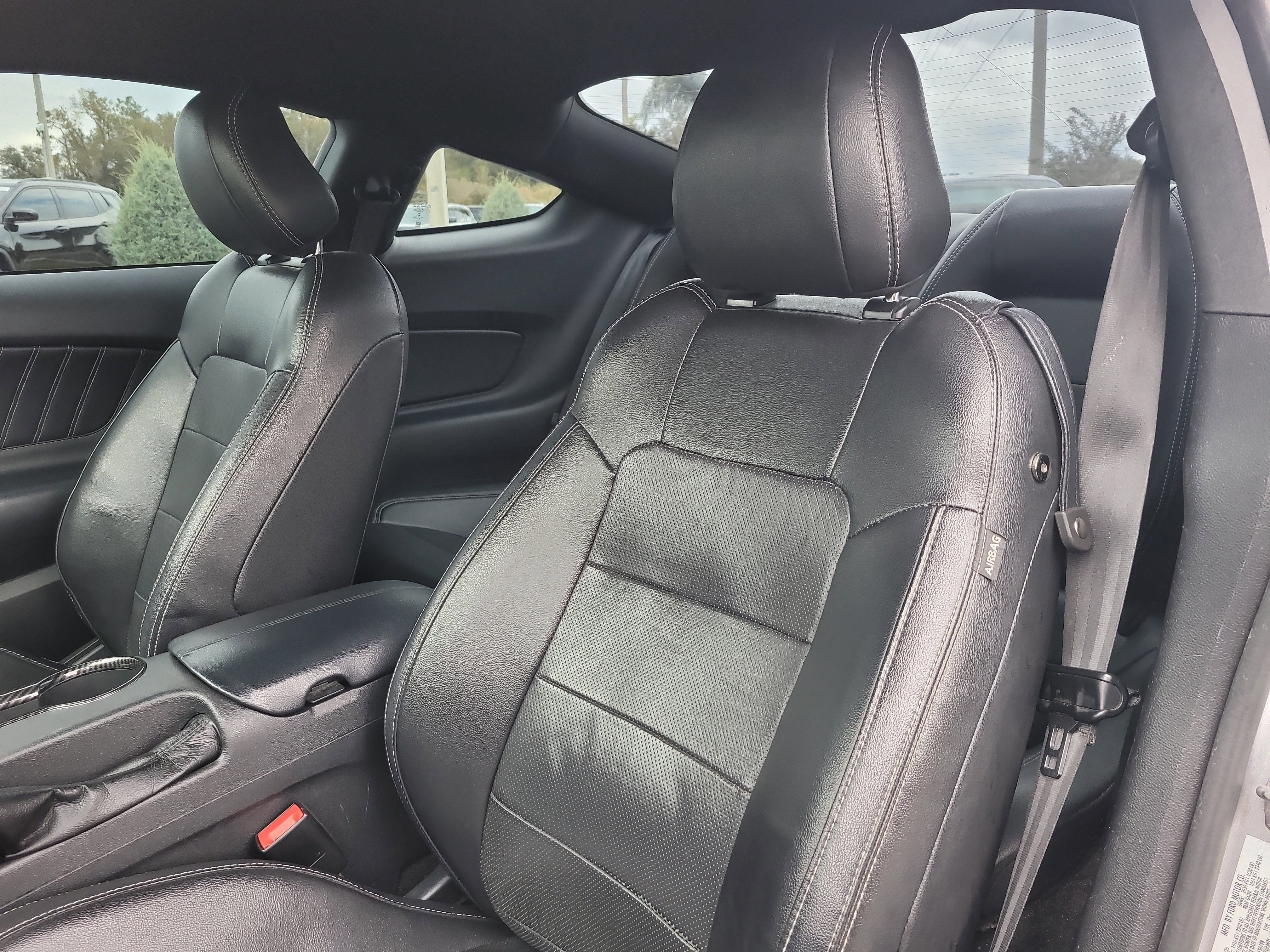 2020 Ford Mustang EcoBoost Premium