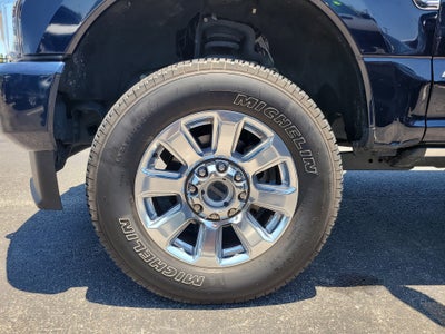 2022 Ford Super Duty F-350 SRW Platinum