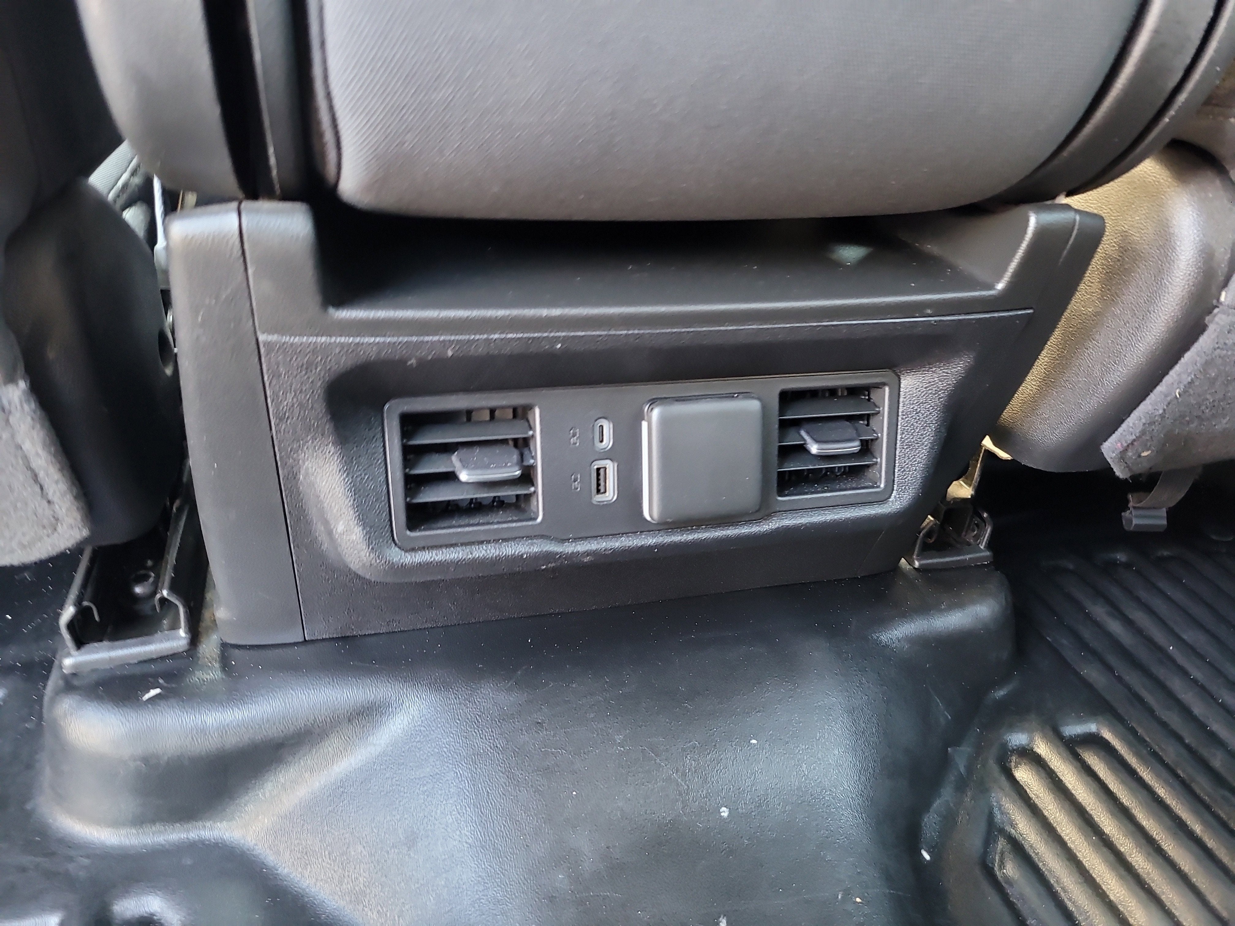 2024 Chevrolet Silverado 3500HD CC LT