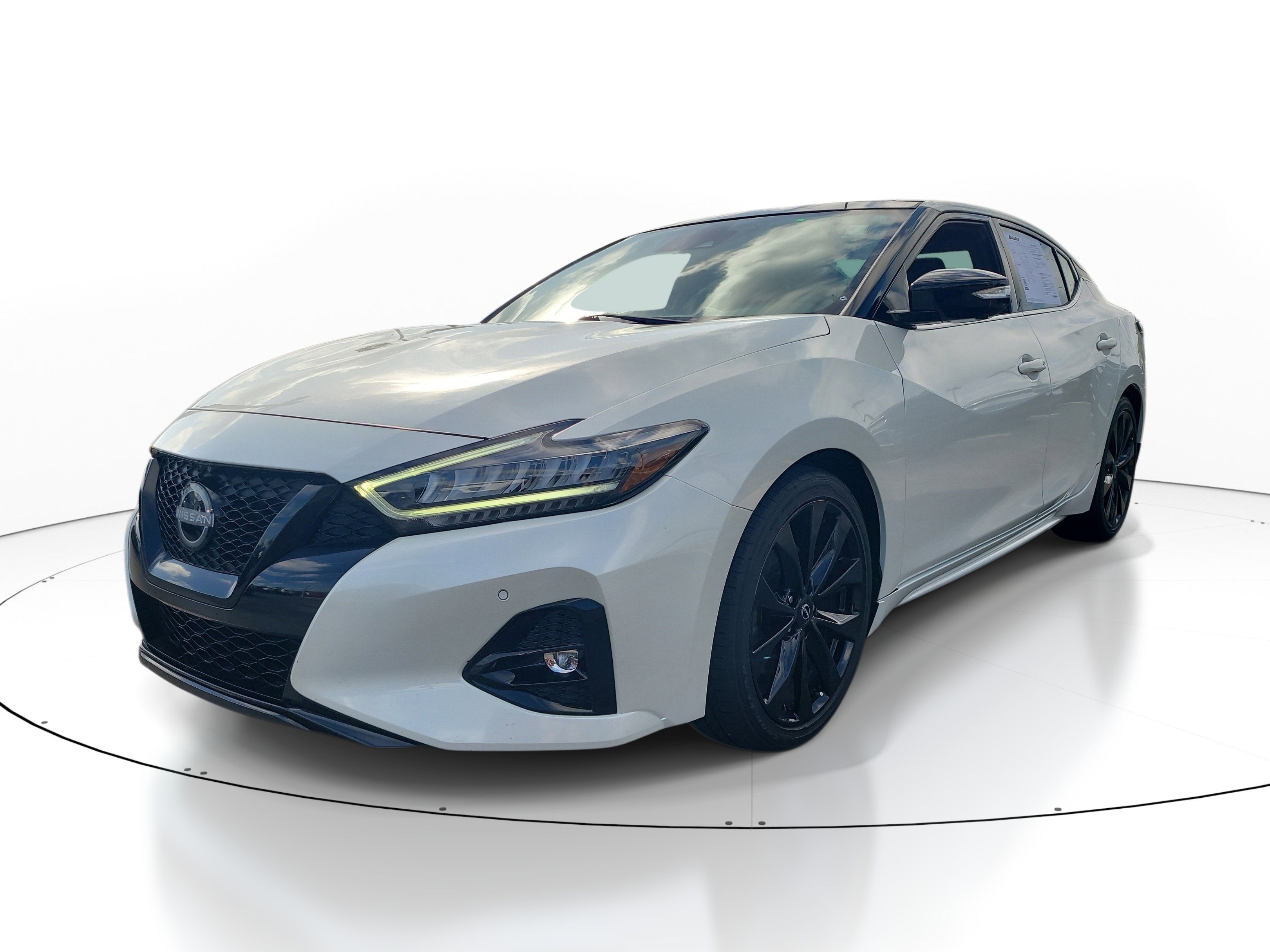 2023 Nissan Maxima SR