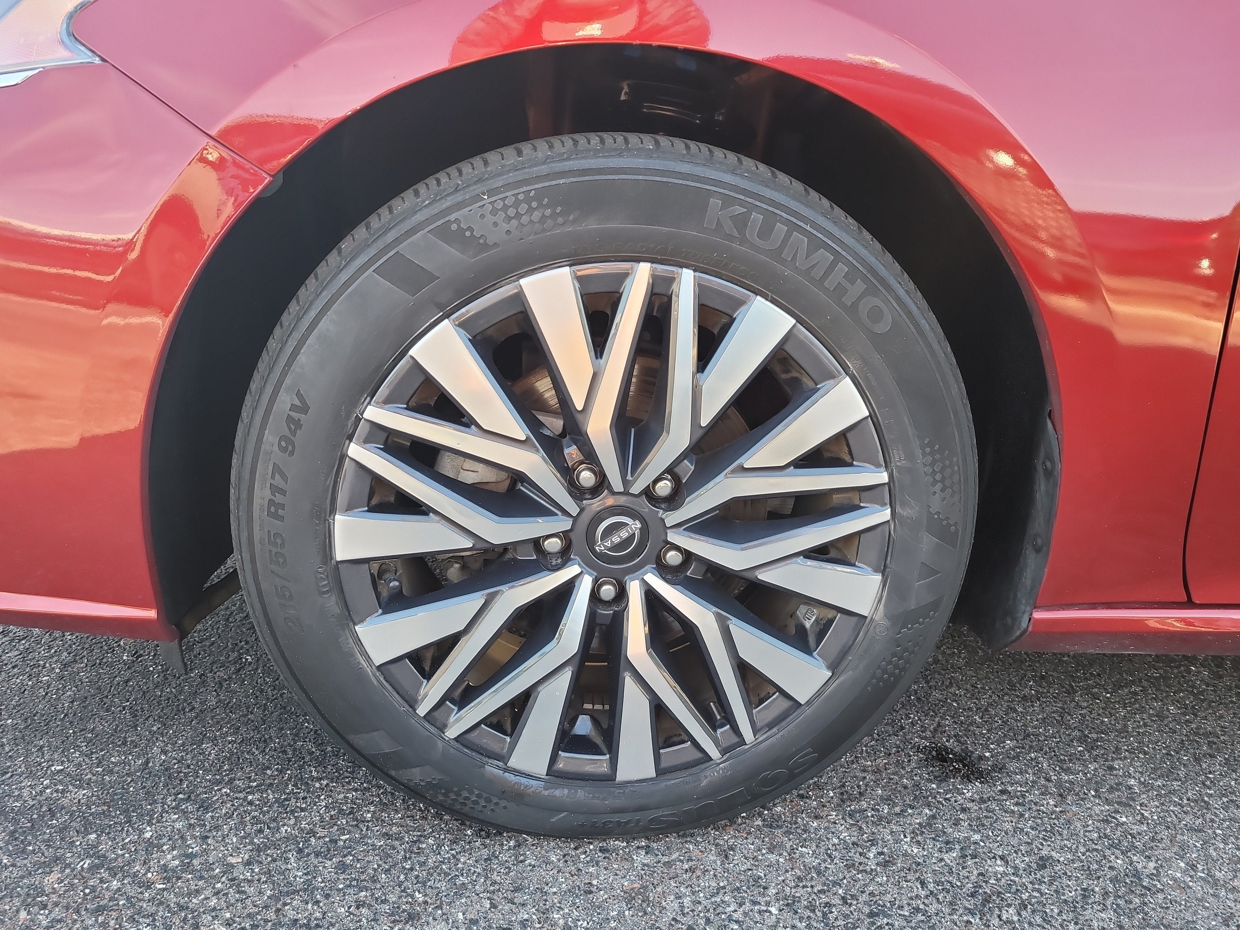2025 Nissan Altima SV