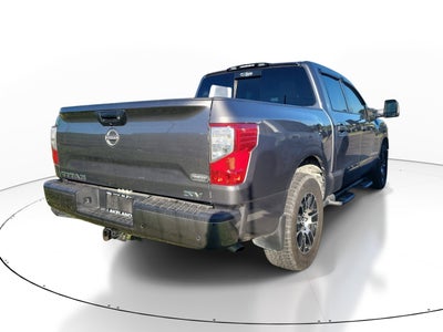 2023 Nissan Titan SV
