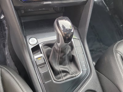 2022 Volkswagen Tiguan SE R-Line Black