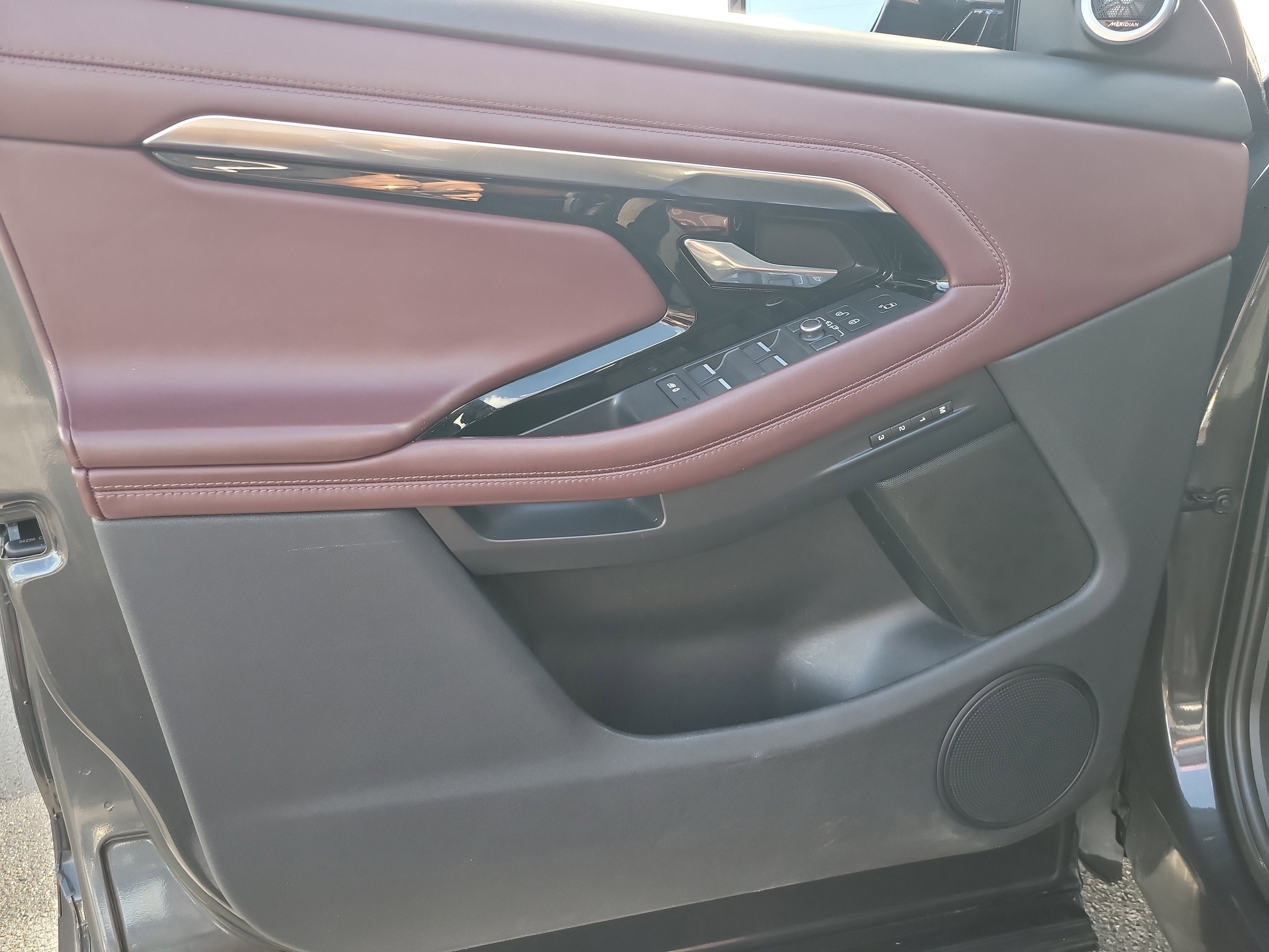 2020 Land Rover Range Rover Evoque SE