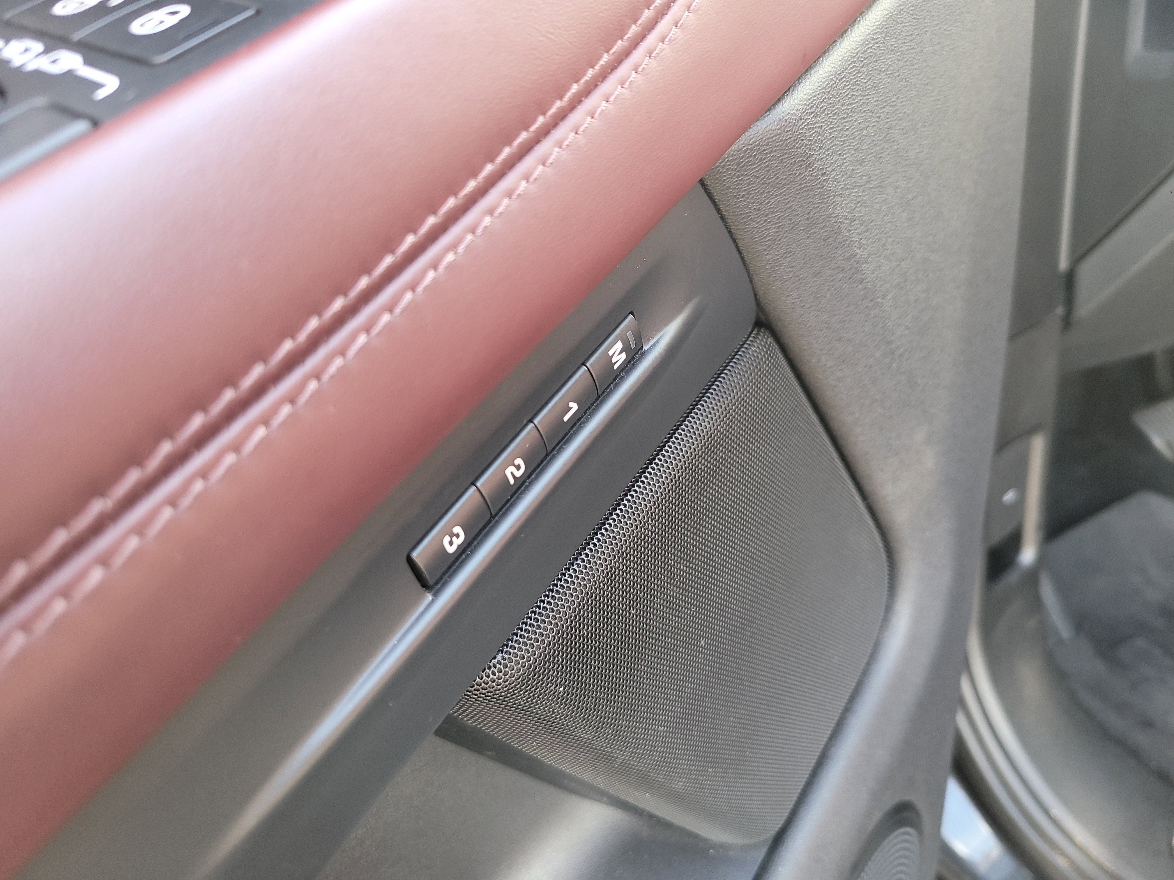 2020 Land Rover Range Rover Evoque SE