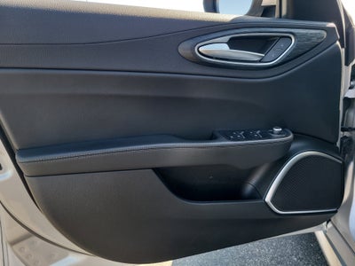 2021 Alfa Romeo Giulia Base