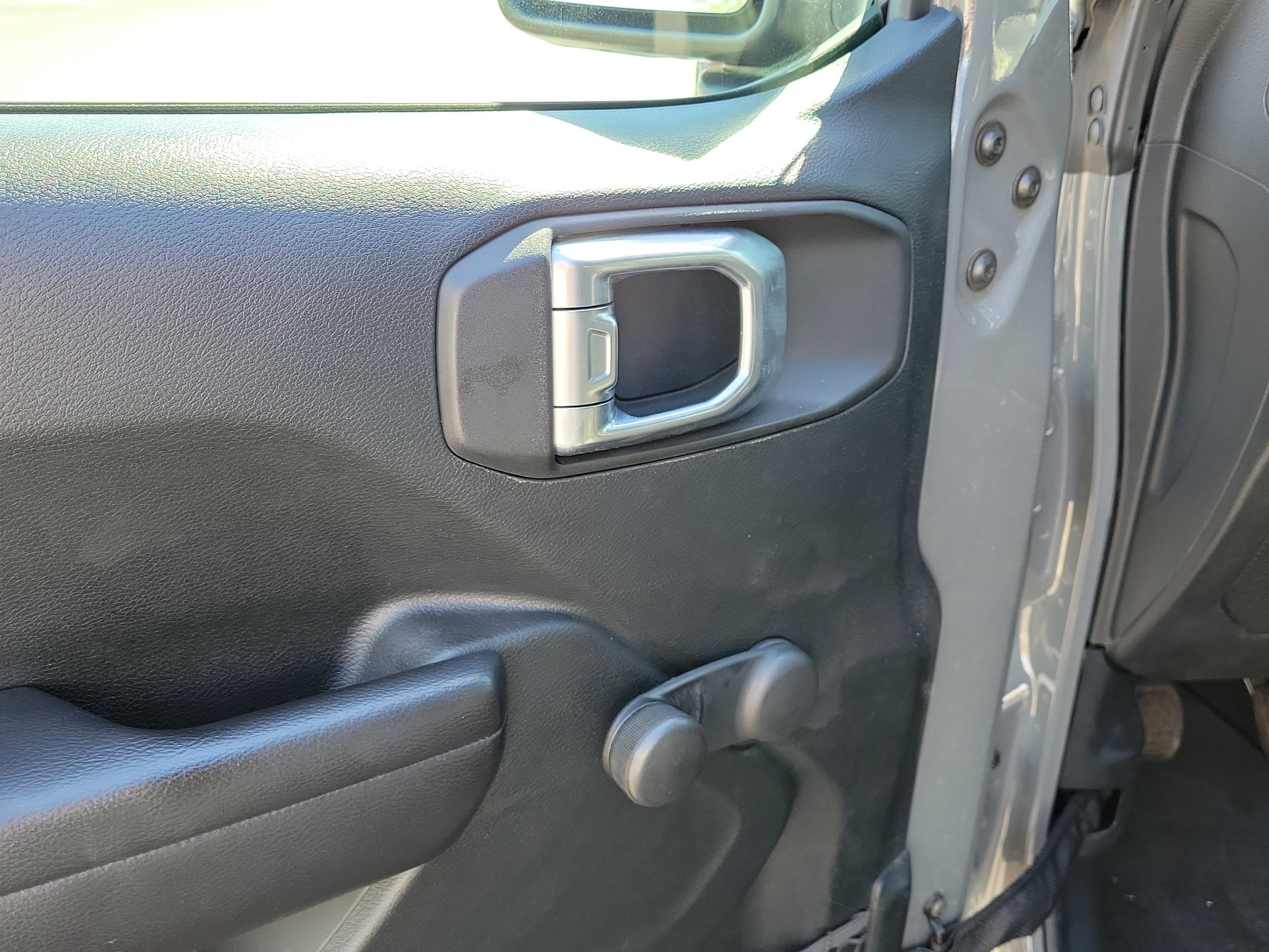 2020 Jeep Wrangler Sport