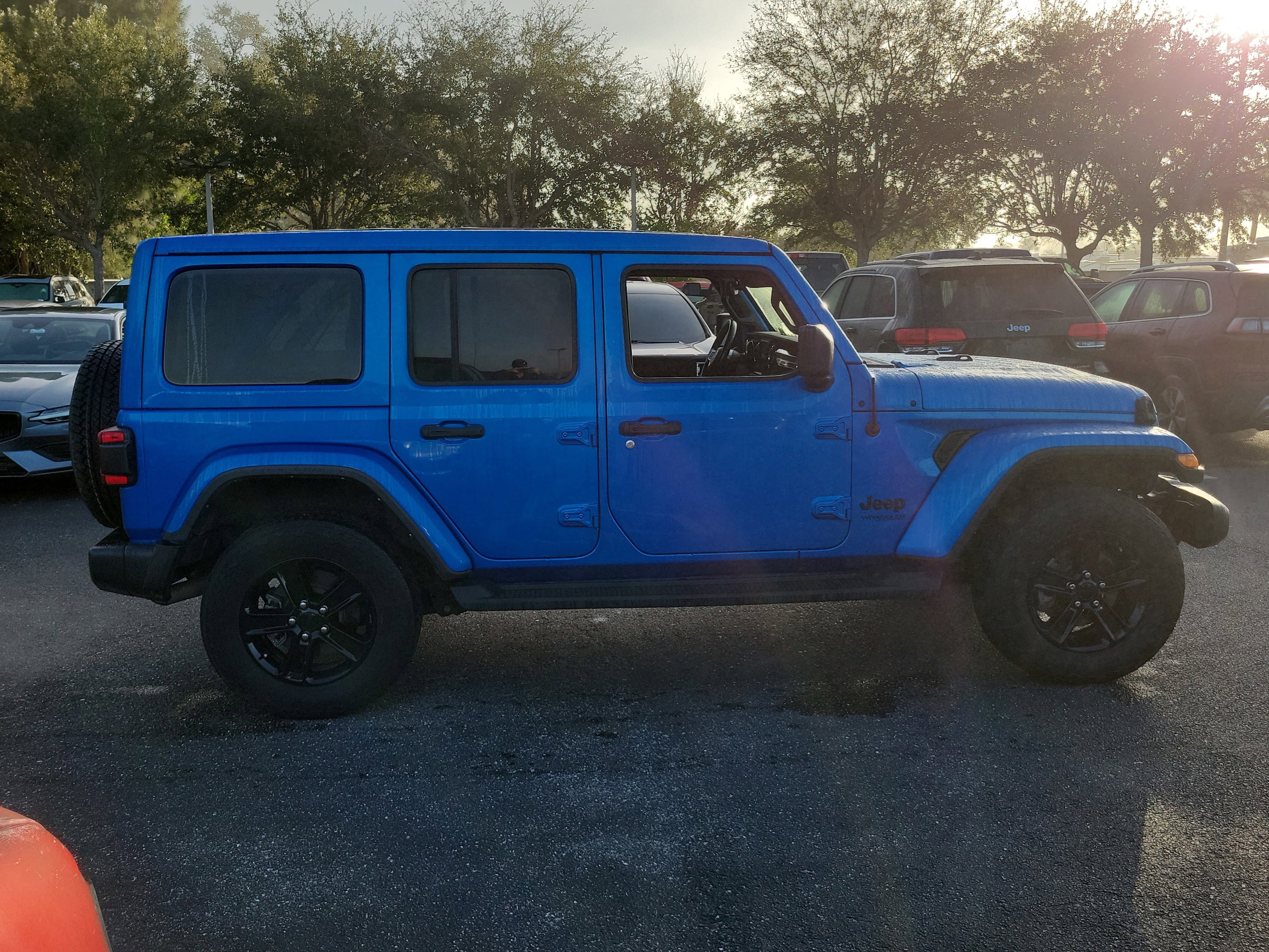 2022 Jeep Wrangler Unlimited Sahara Altitude