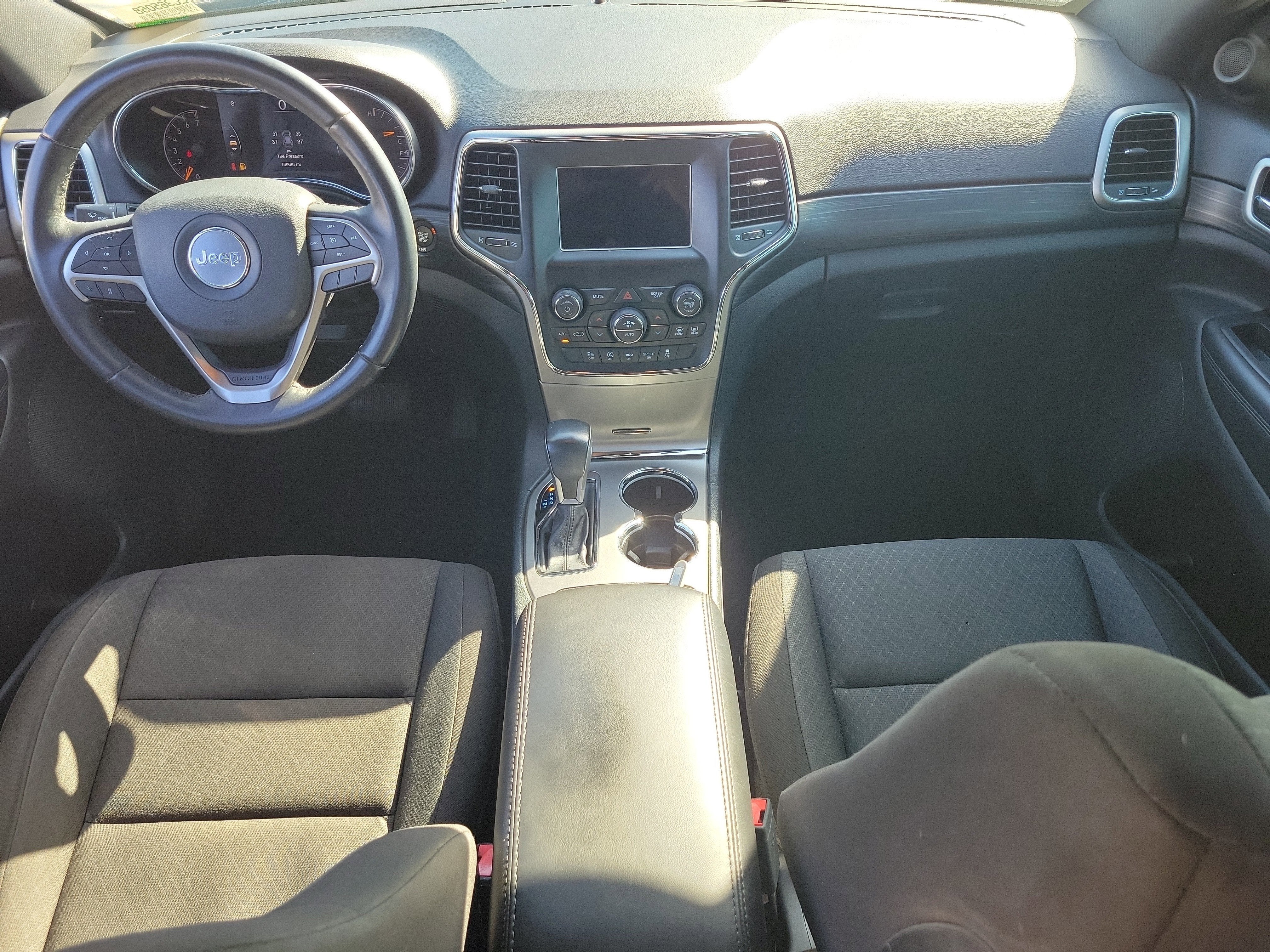 2020 Jeep Grand Cherokee Laredo E