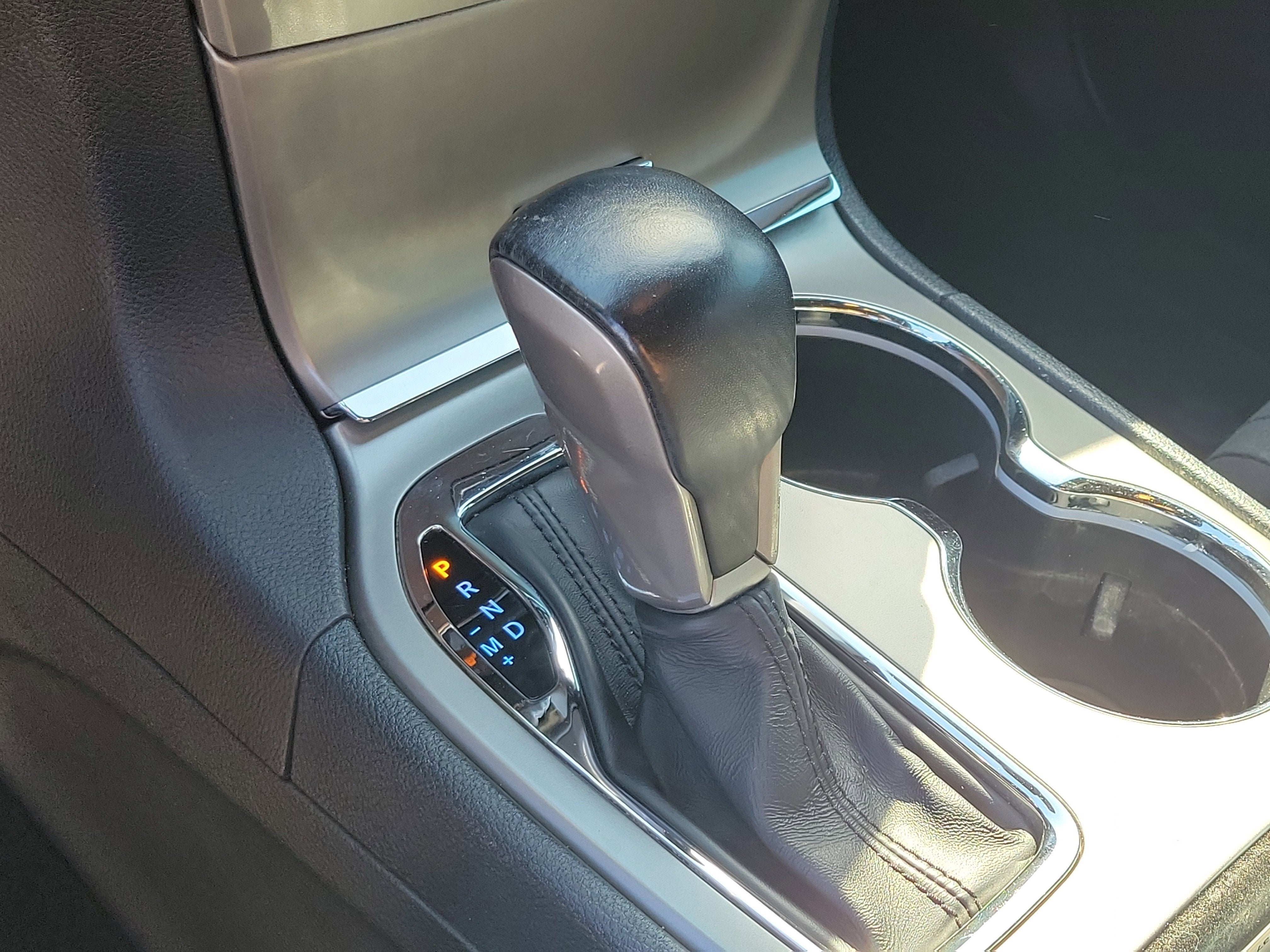 2020 Jeep Grand Cherokee Laredo E