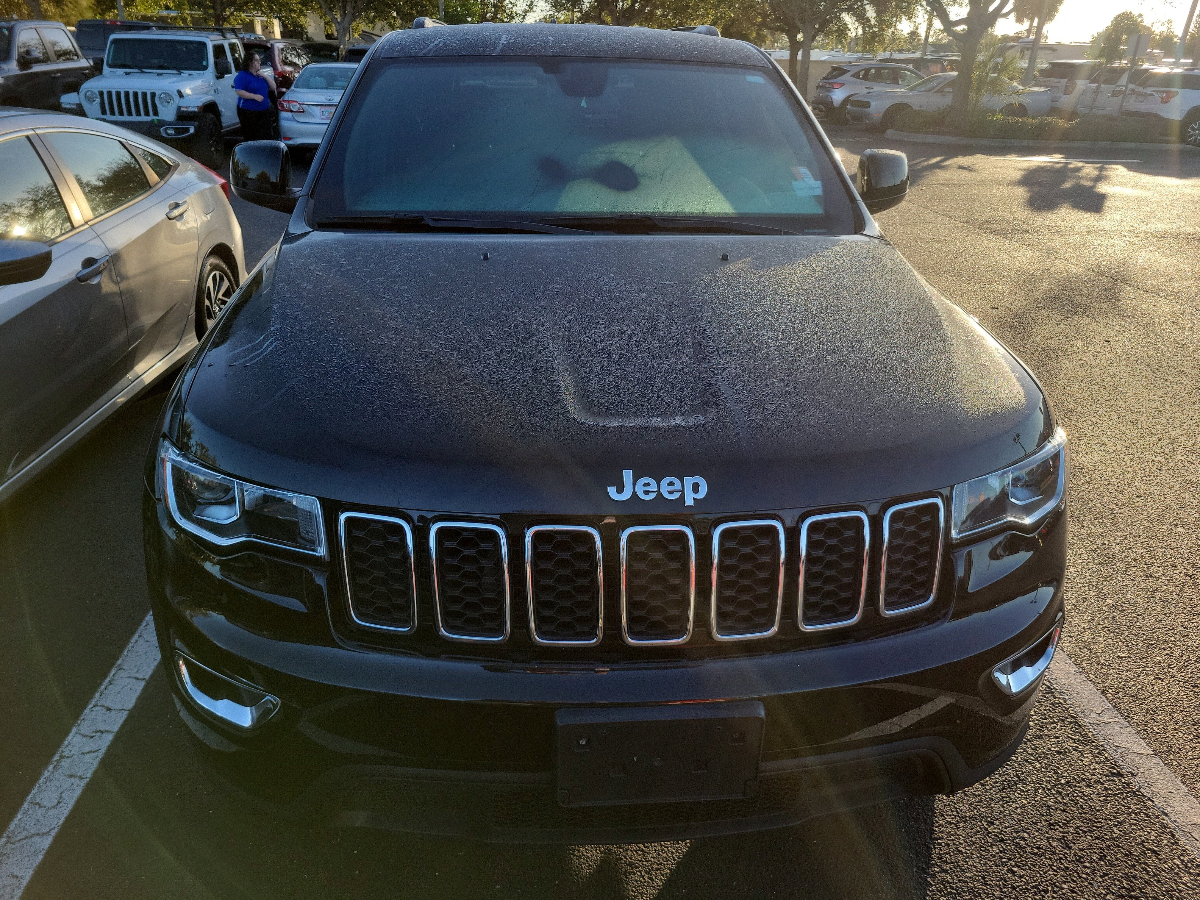 2019 Jeep Grand Cherokee Laredo E