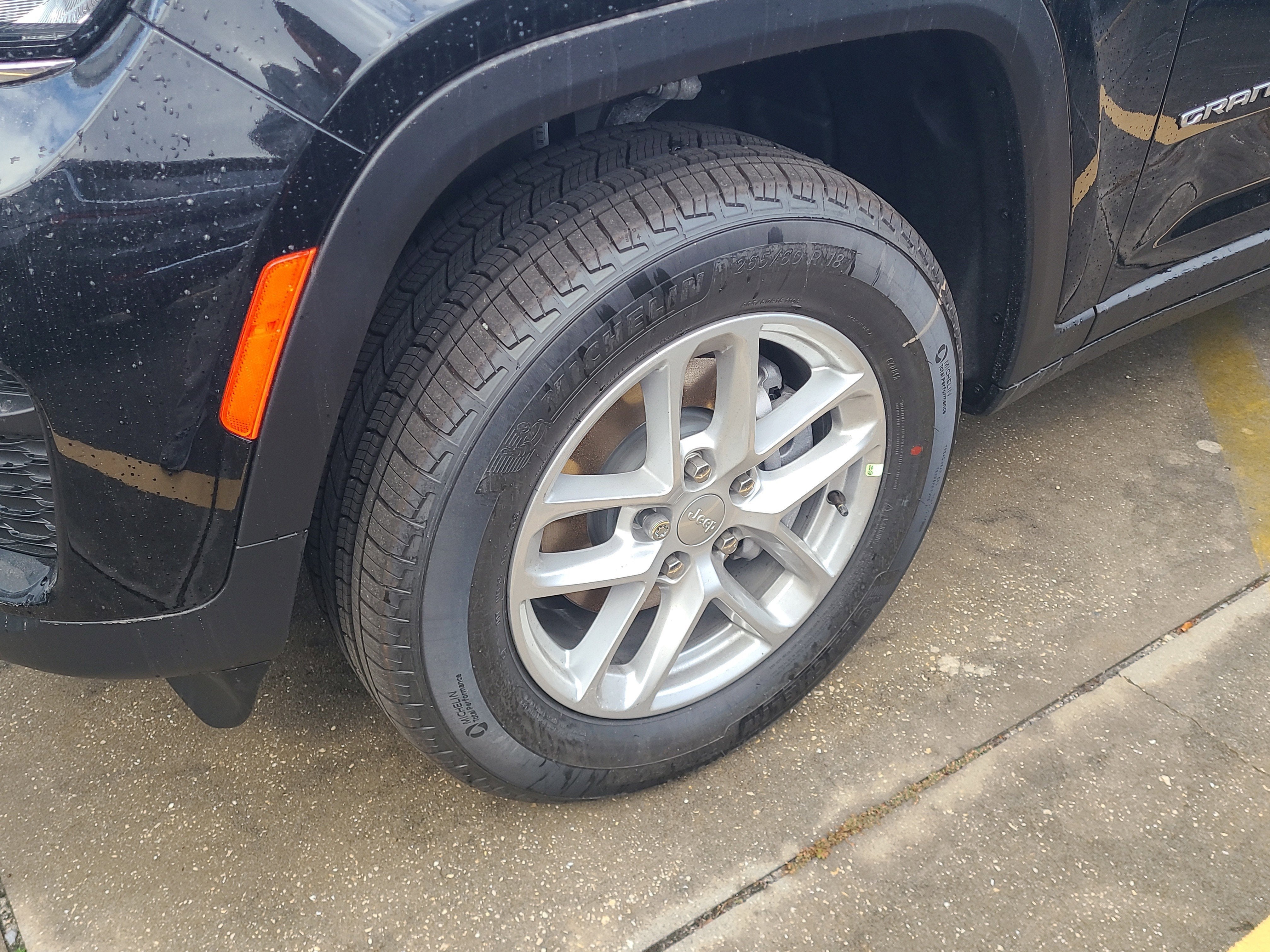 2025 Jeep Grand Cherokee Laredo X