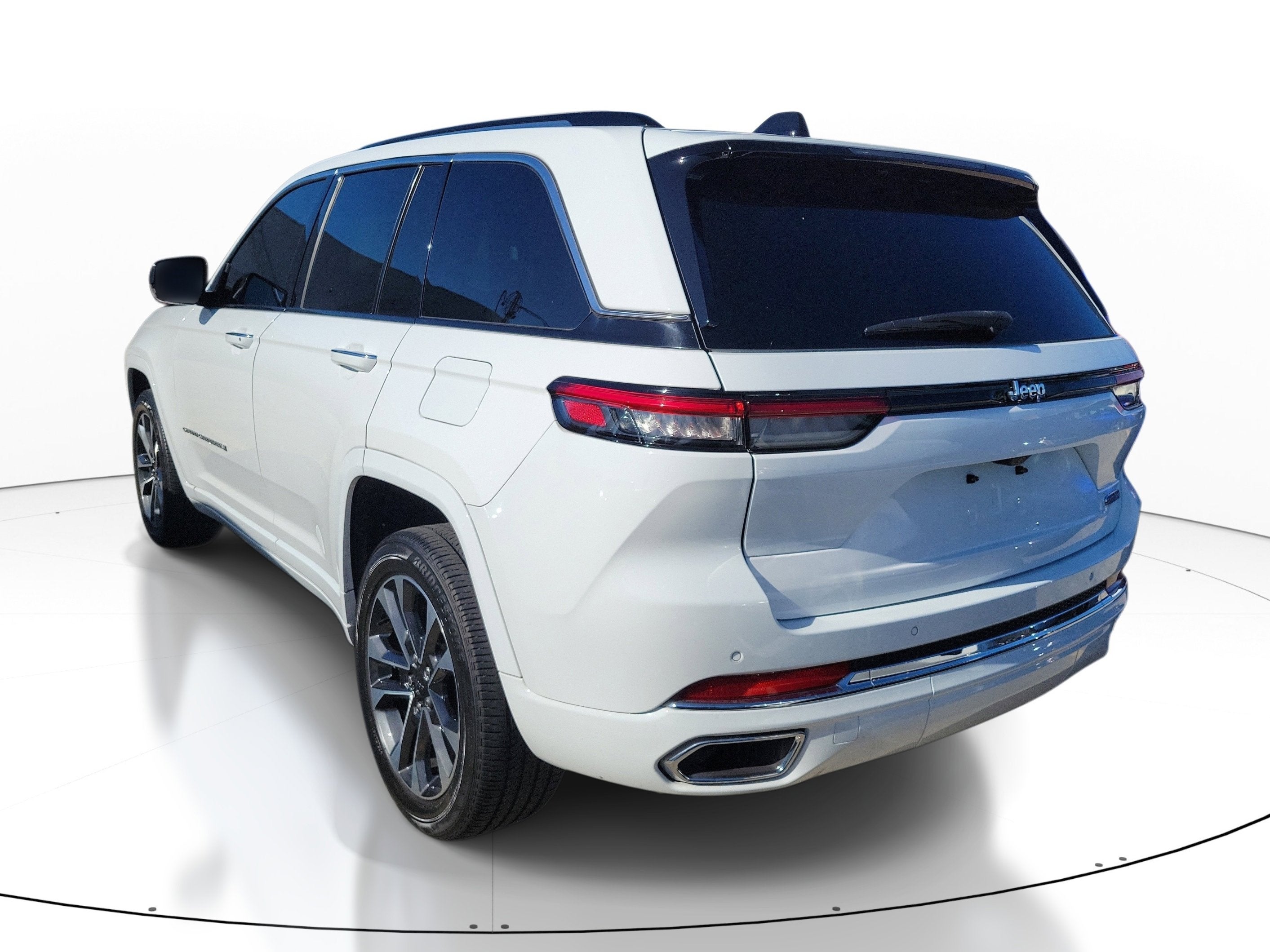 2023 Jeep Grand Cherokee Overland