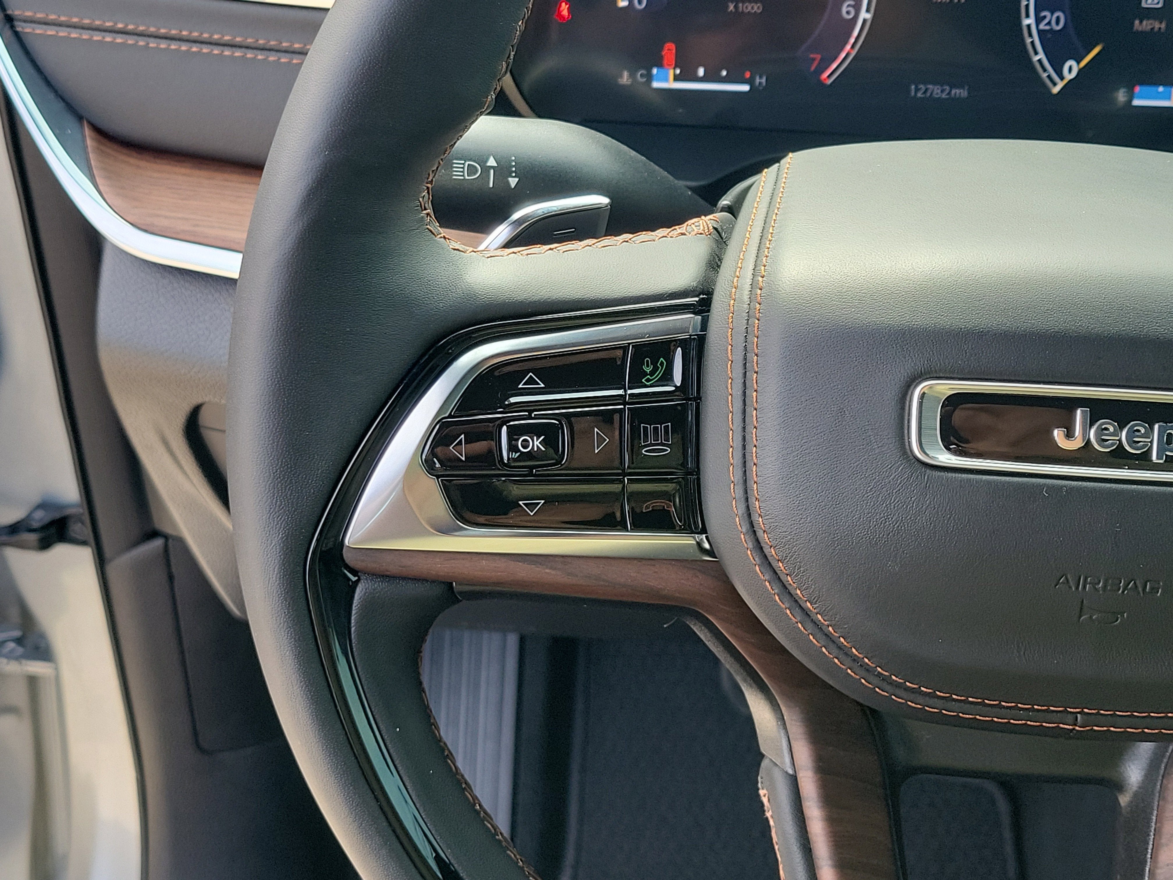 2024 Jeep Grand Cherokee Summit