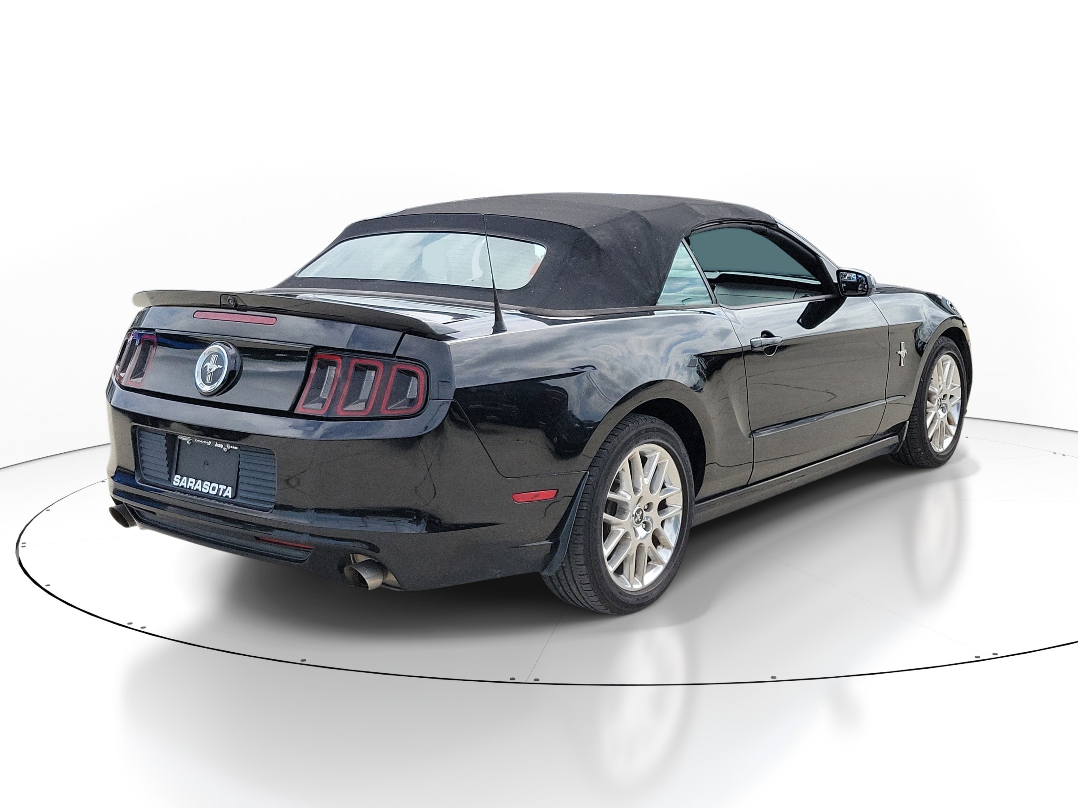 2013 Ford Mustang V6 Premium