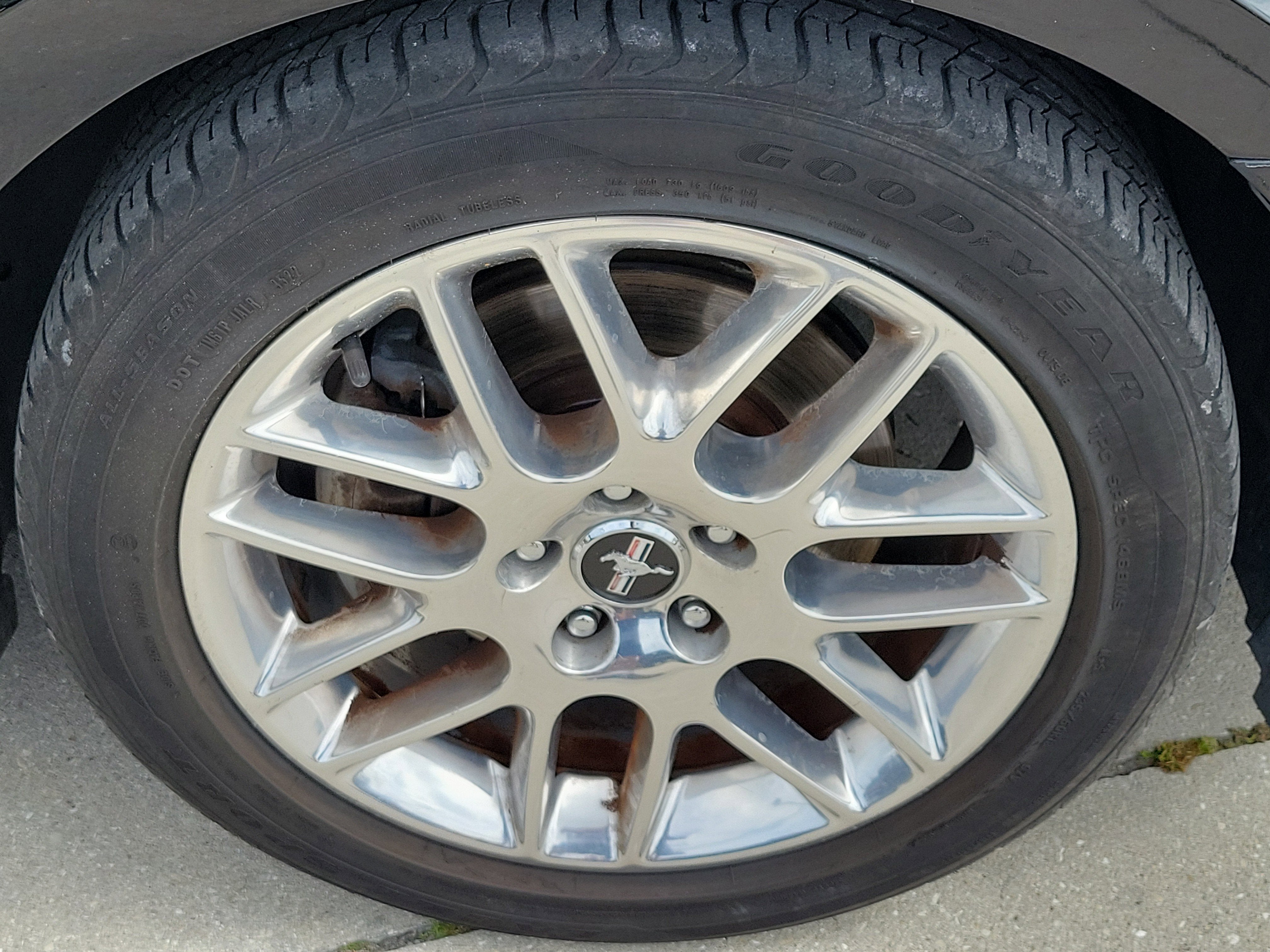 2013 Ford Mustang V6 Premium