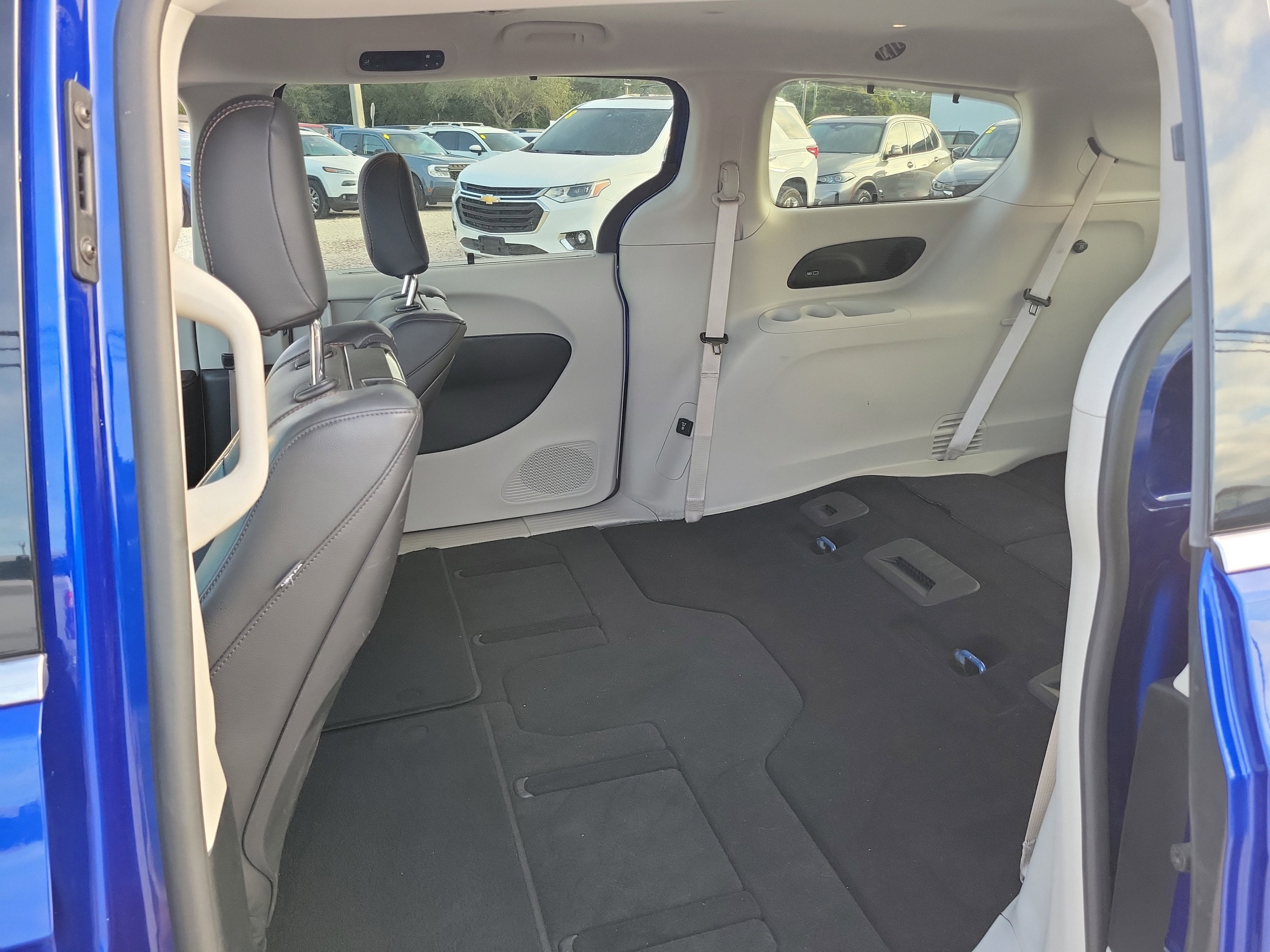 2020 Chrysler Pacifica Touring L Plus