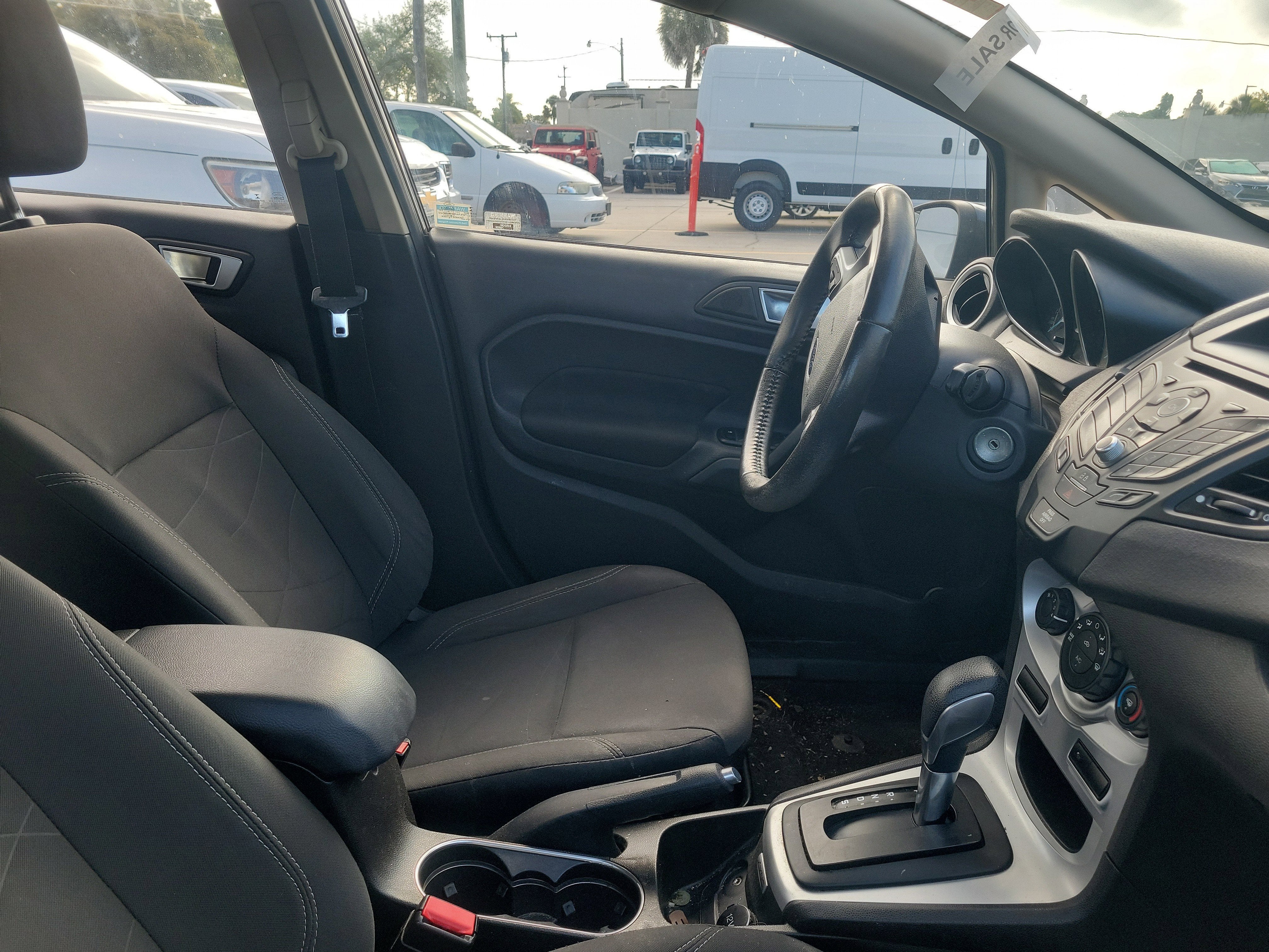 2016 Ford Fiesta SE
