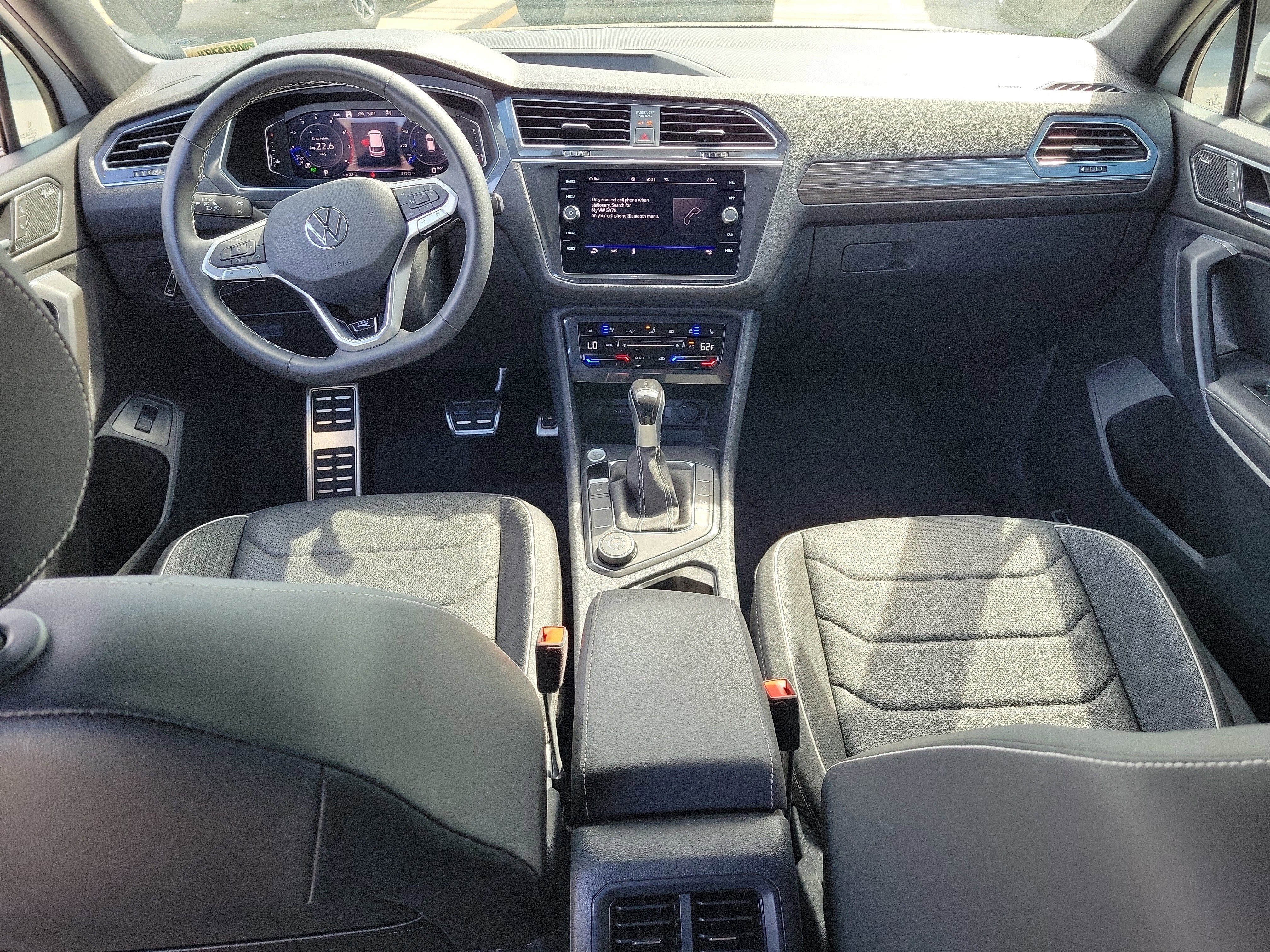 2023 Volkswagen Tiguan SEL R-Line