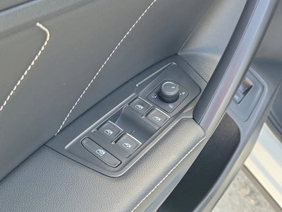 2023 Volkswagen Tiguan SEL R-Line