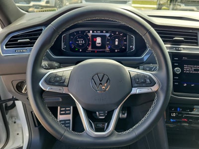 2023 Volkswagen Tiguan SEL R-Line