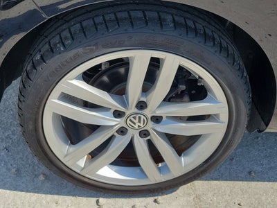 2017 Volkswagen Golf SEL