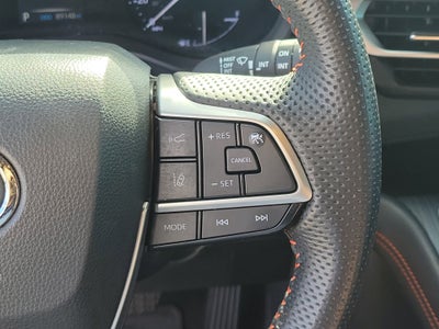 2023 Toyota Sienna XSE