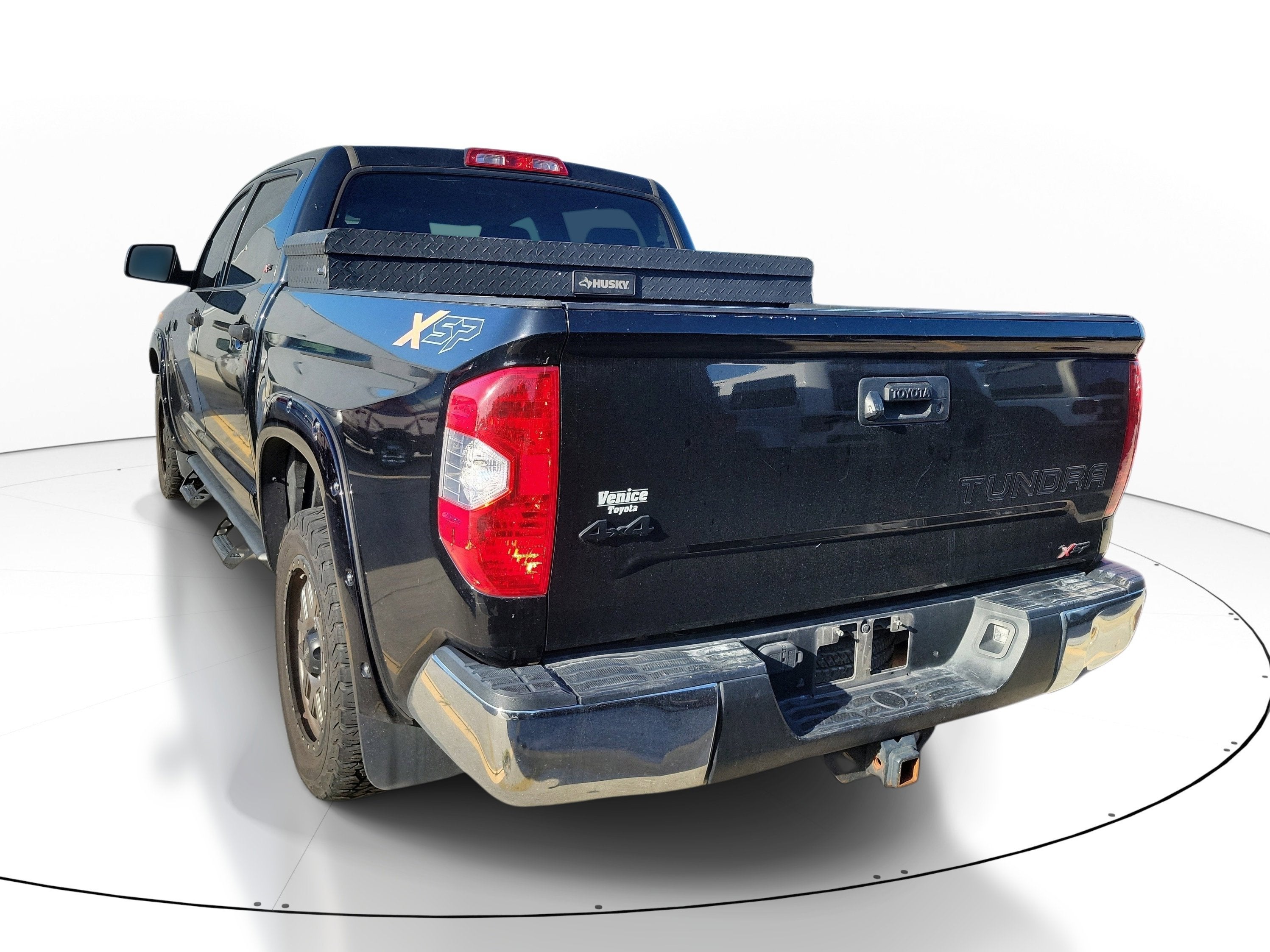 2017 Toyota Tundra 4WD SR5