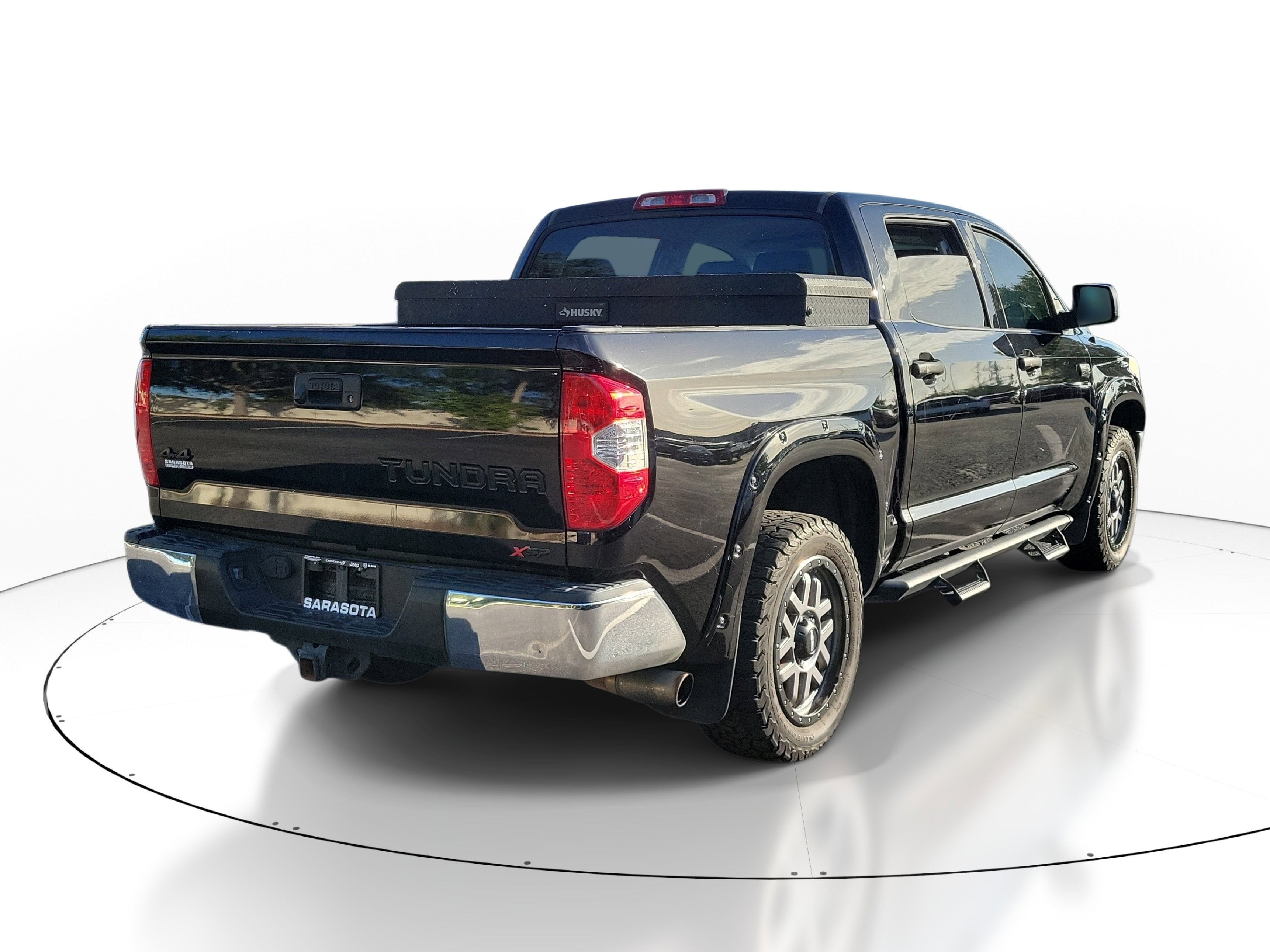 2017 Toyota Tundra 4WD SR5