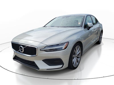 2020 Volvo S60 Momentum