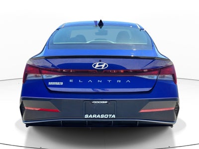 2025 Hyundai Elantra SEL Sport