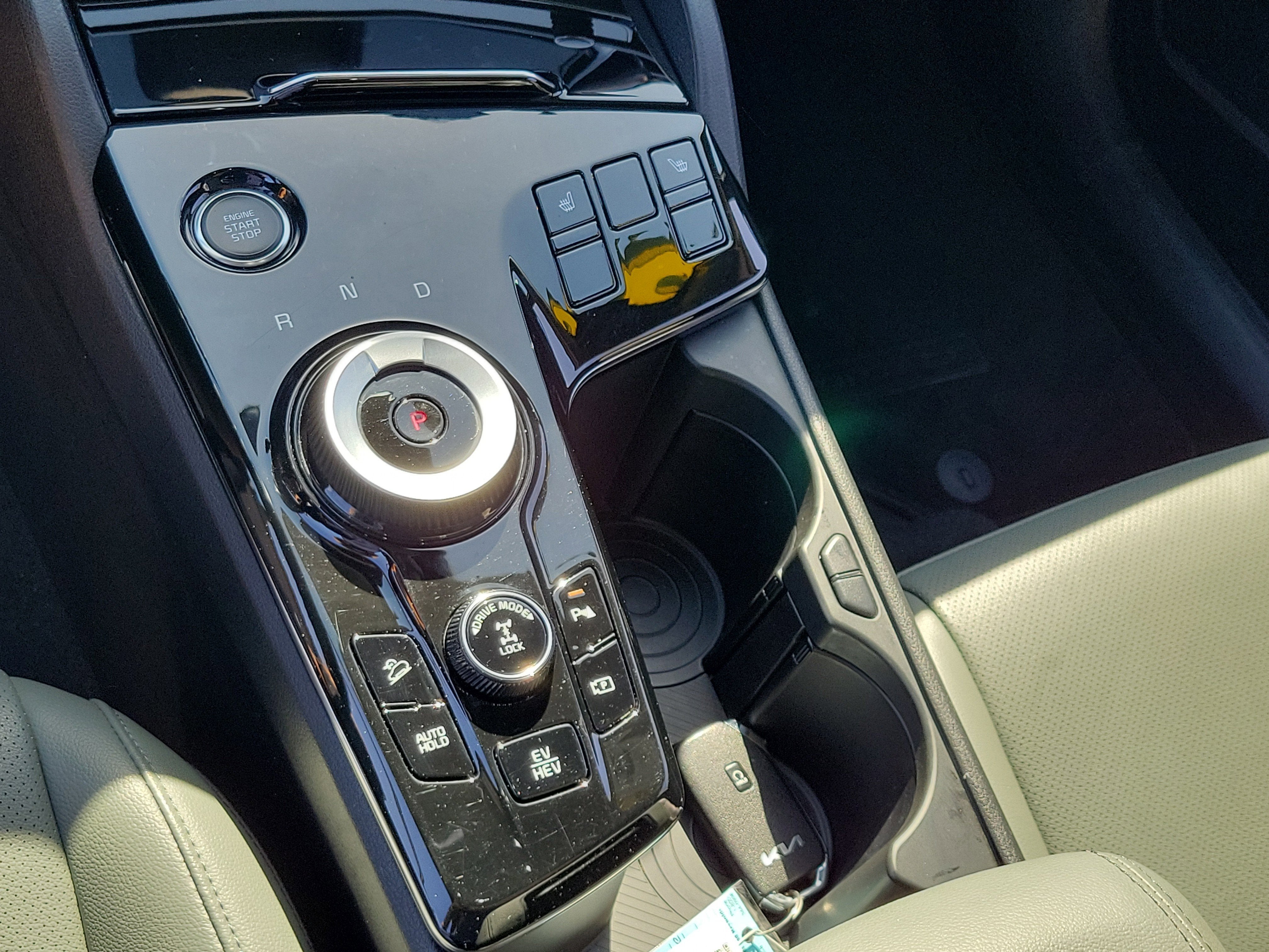 2023 Kia Sportage Plug-In Hybrid X-Line