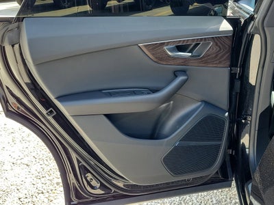 2021 Audi Q8 Premium Plus