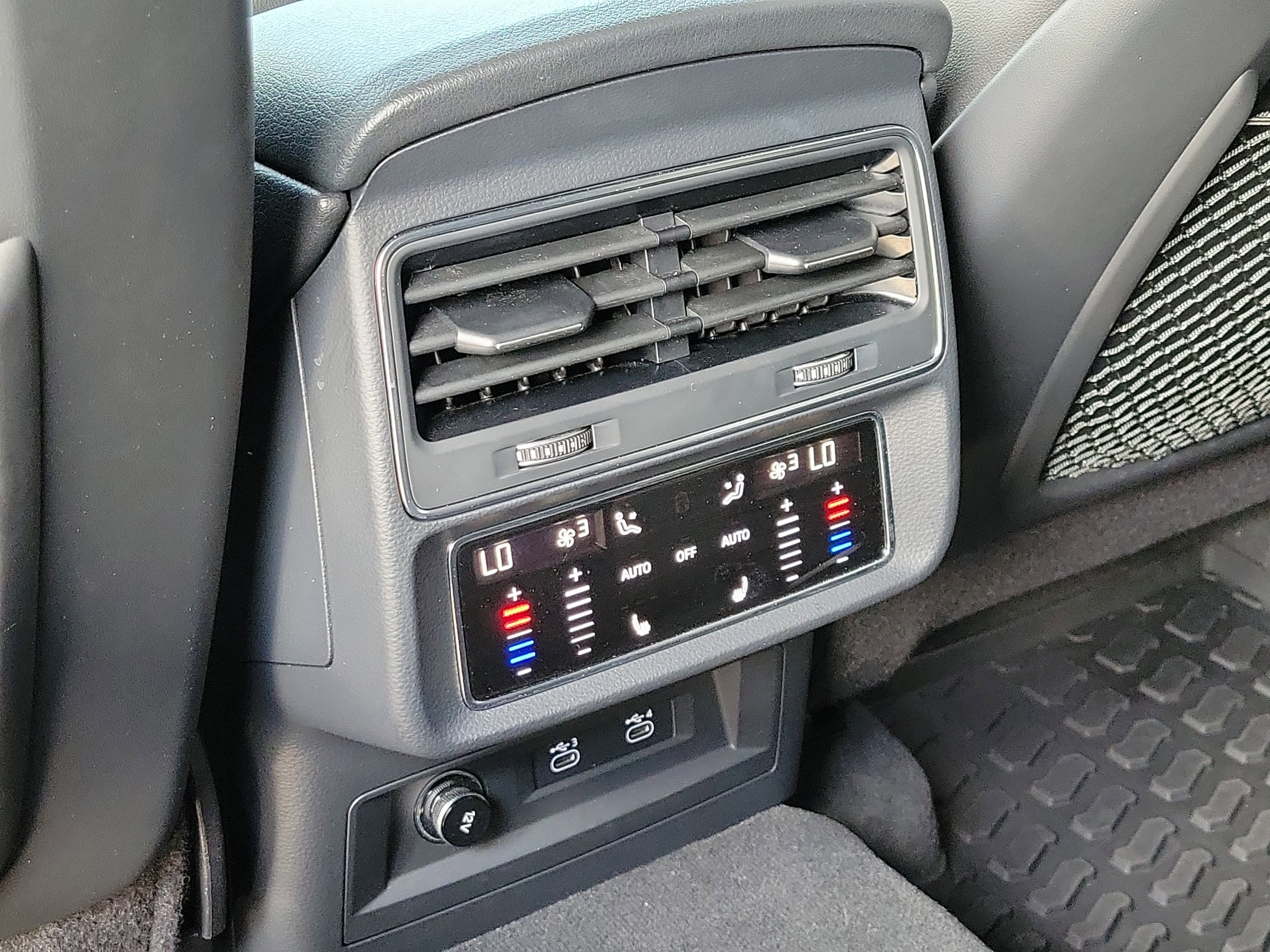 2021 Audi Q8 Premium Plus