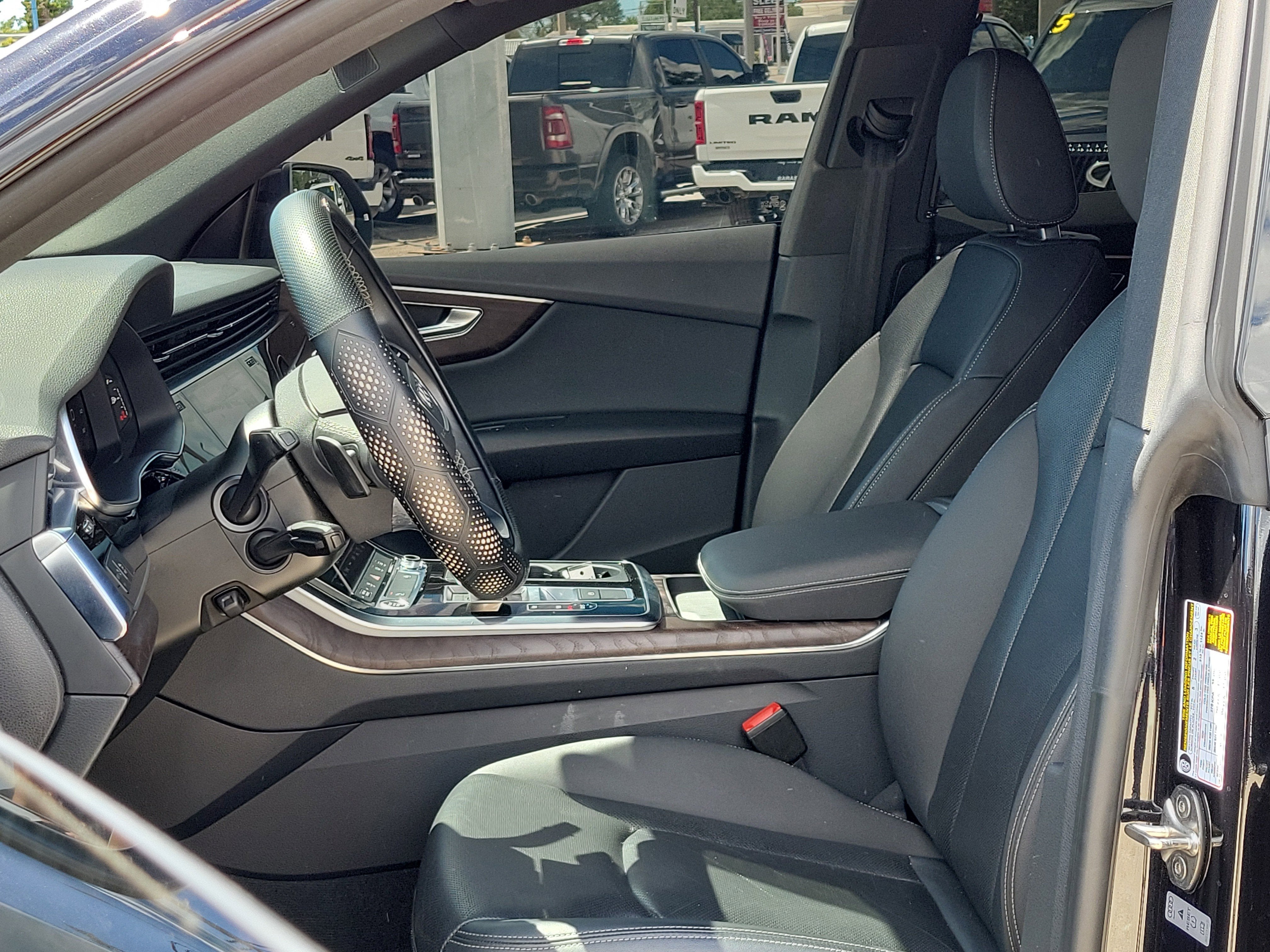 2021 Audi Q8 Premium Plus