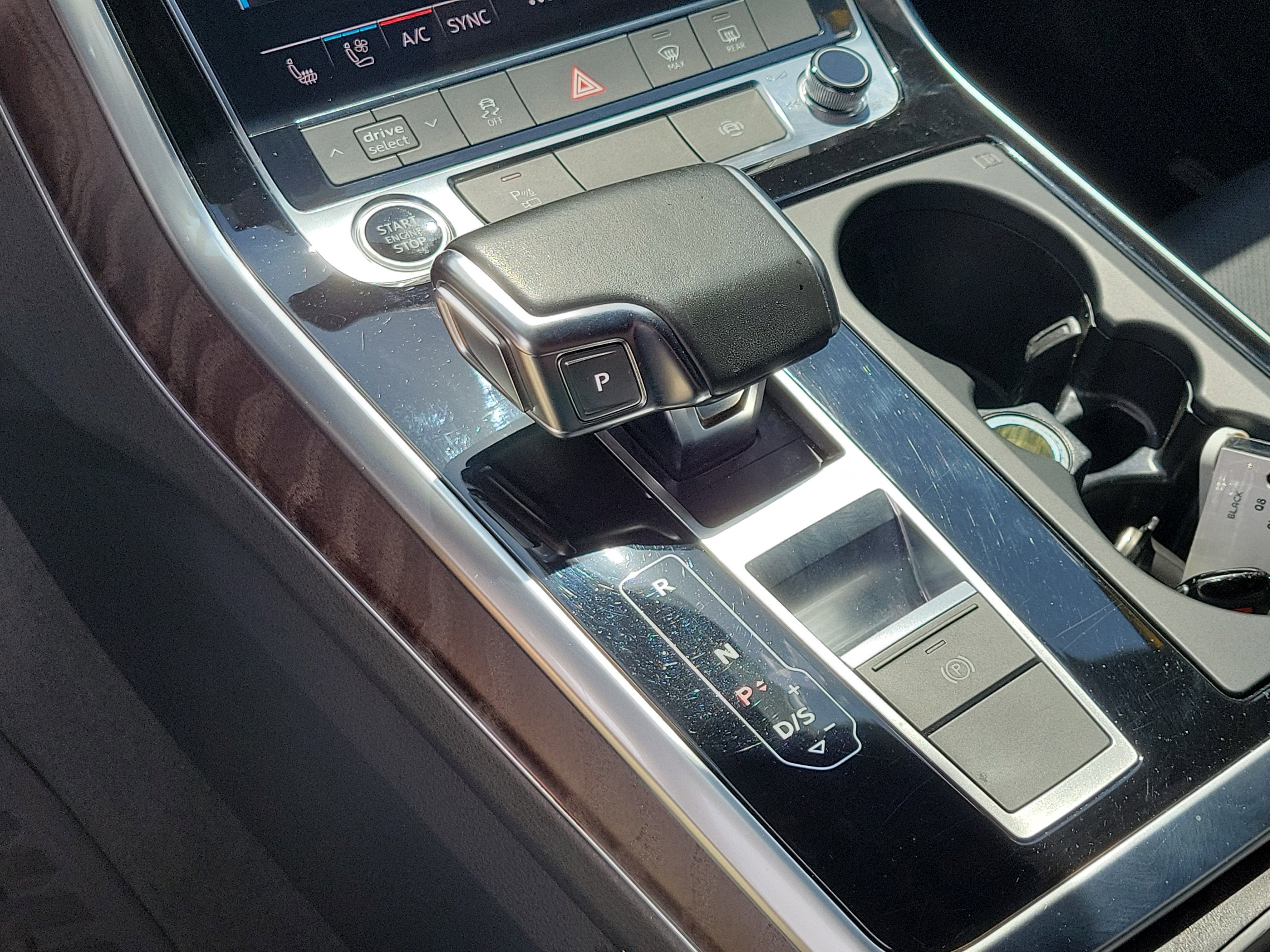 2021 Audi Q8 Premium Plus