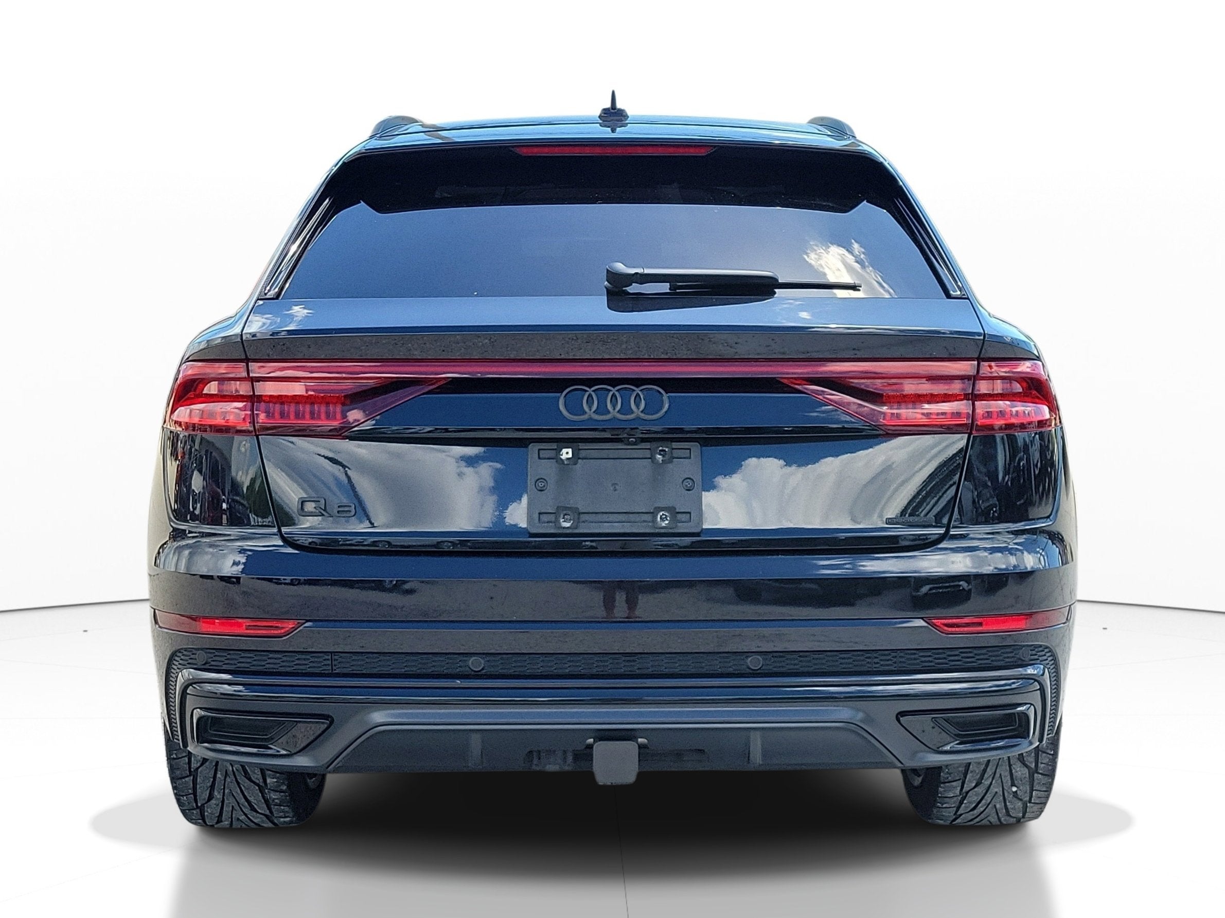 2021 Audi Q8 Premium Plus