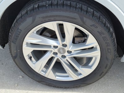 2020 Audi Q7 Premium Plus