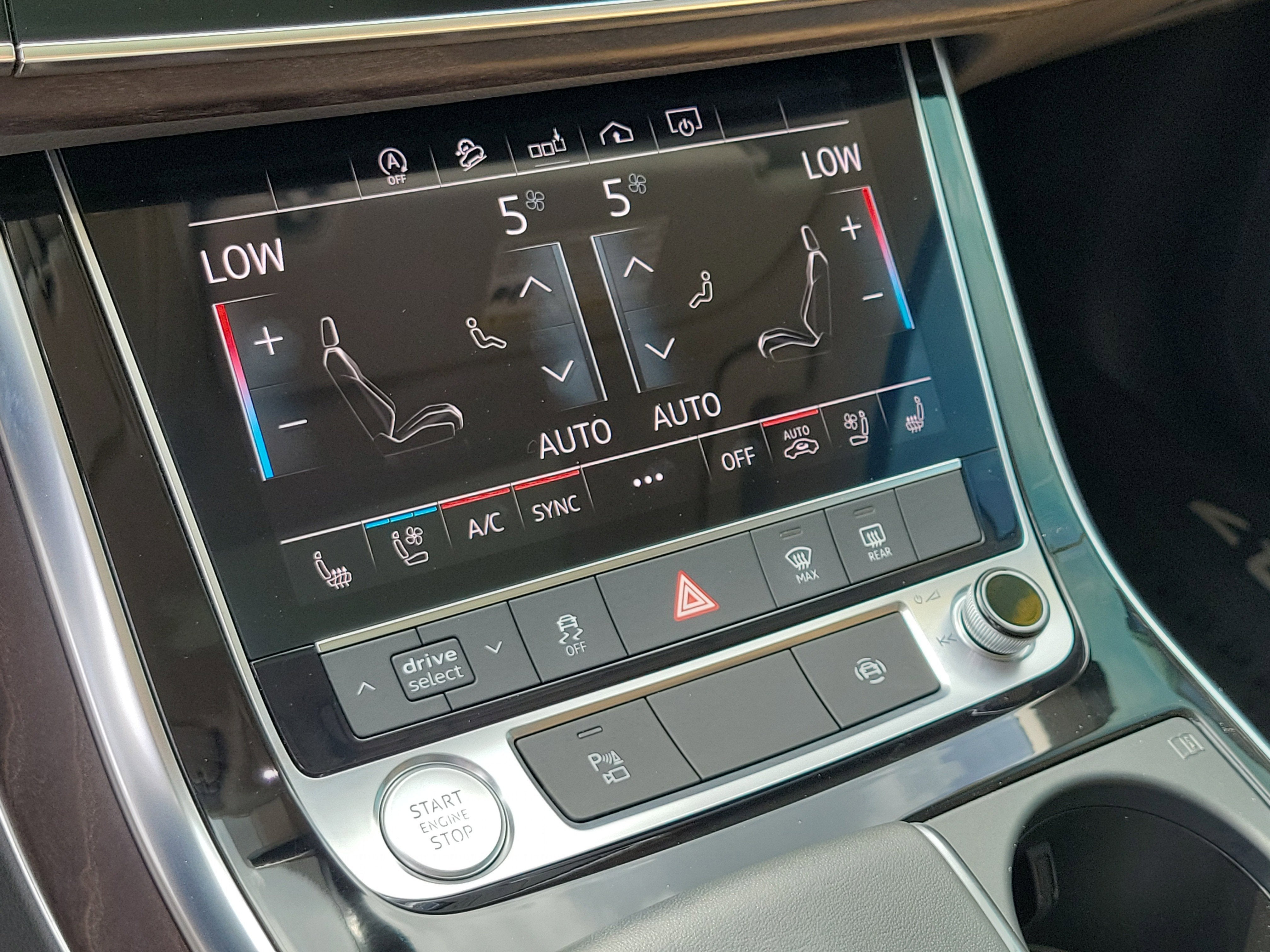 2020 Audi Q7 Premium Plus