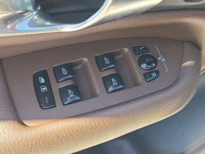 2020 Volvo XC90 Momentum