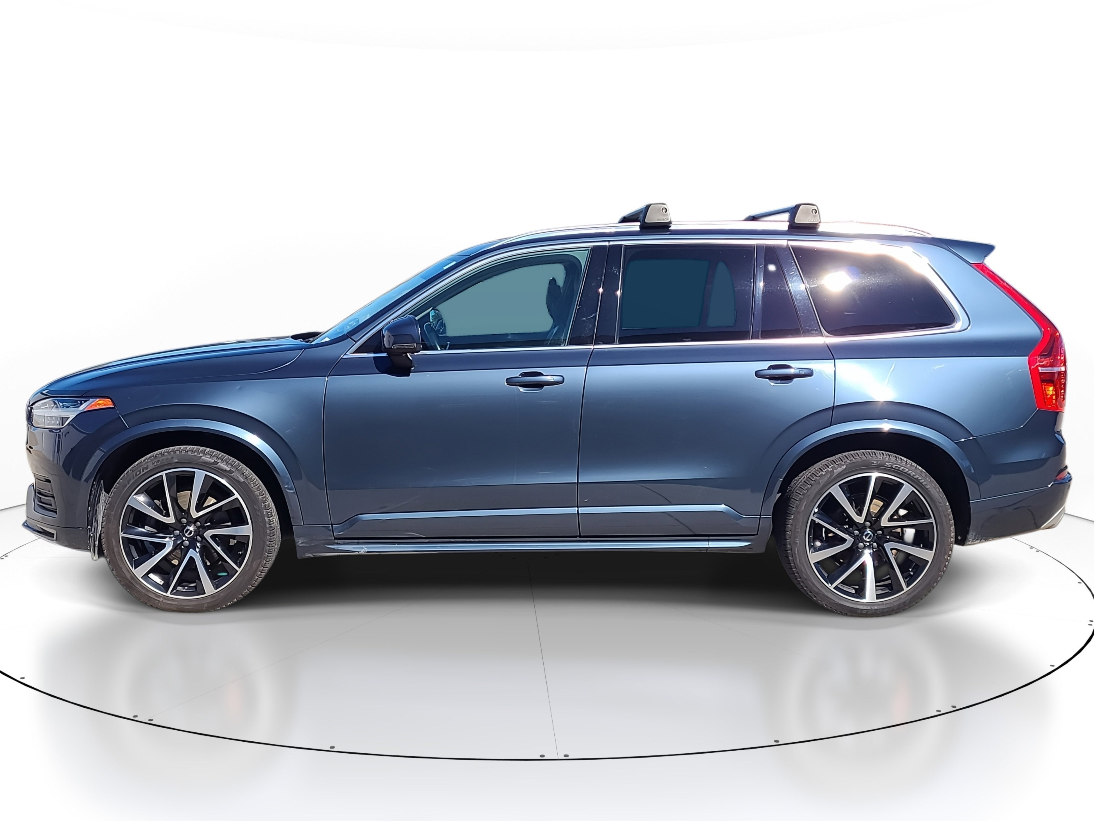 2020 Volvo XC90 Momentum