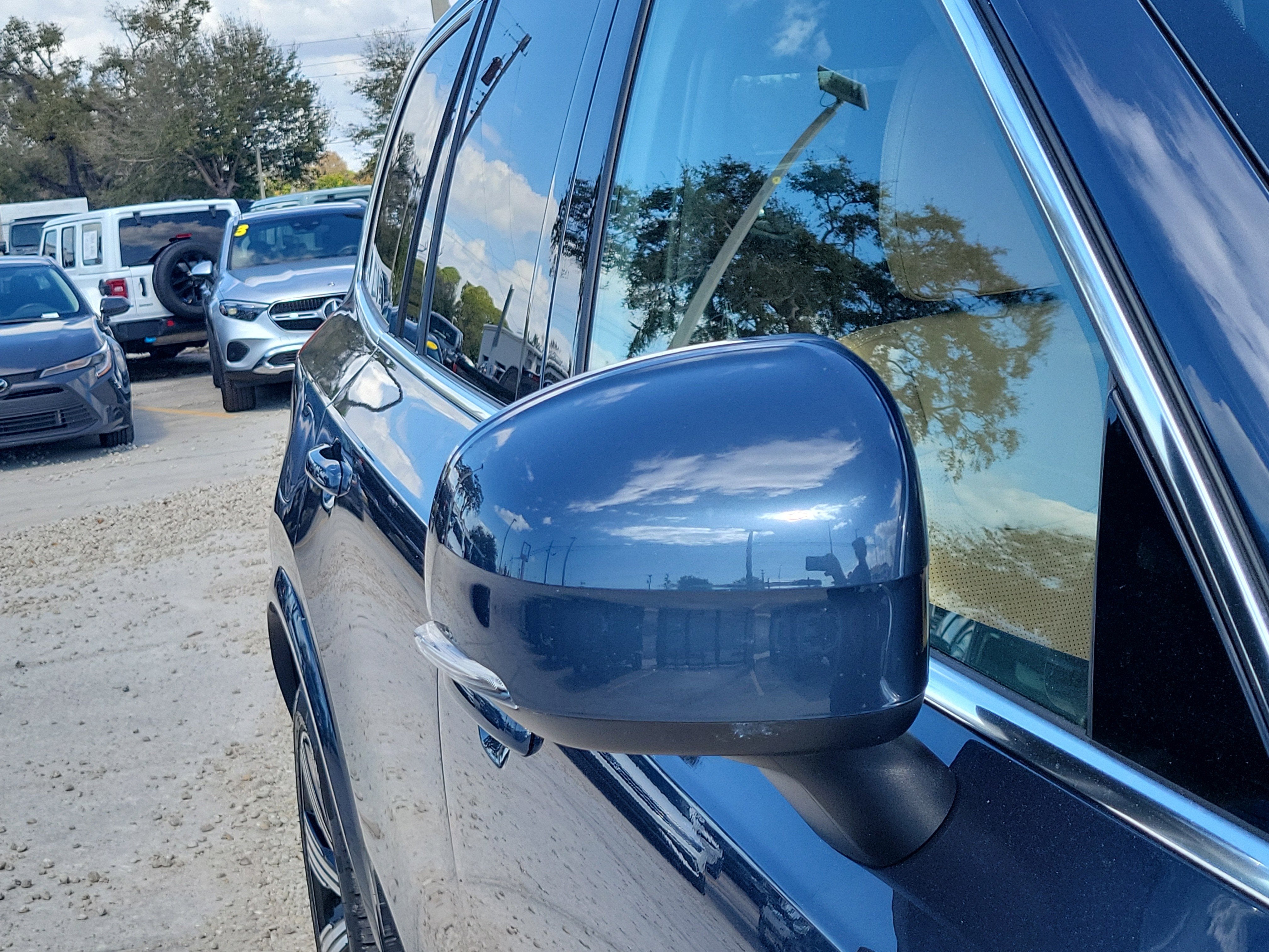 2025 Volvo XC90 Plug-In Hybrid Ultra