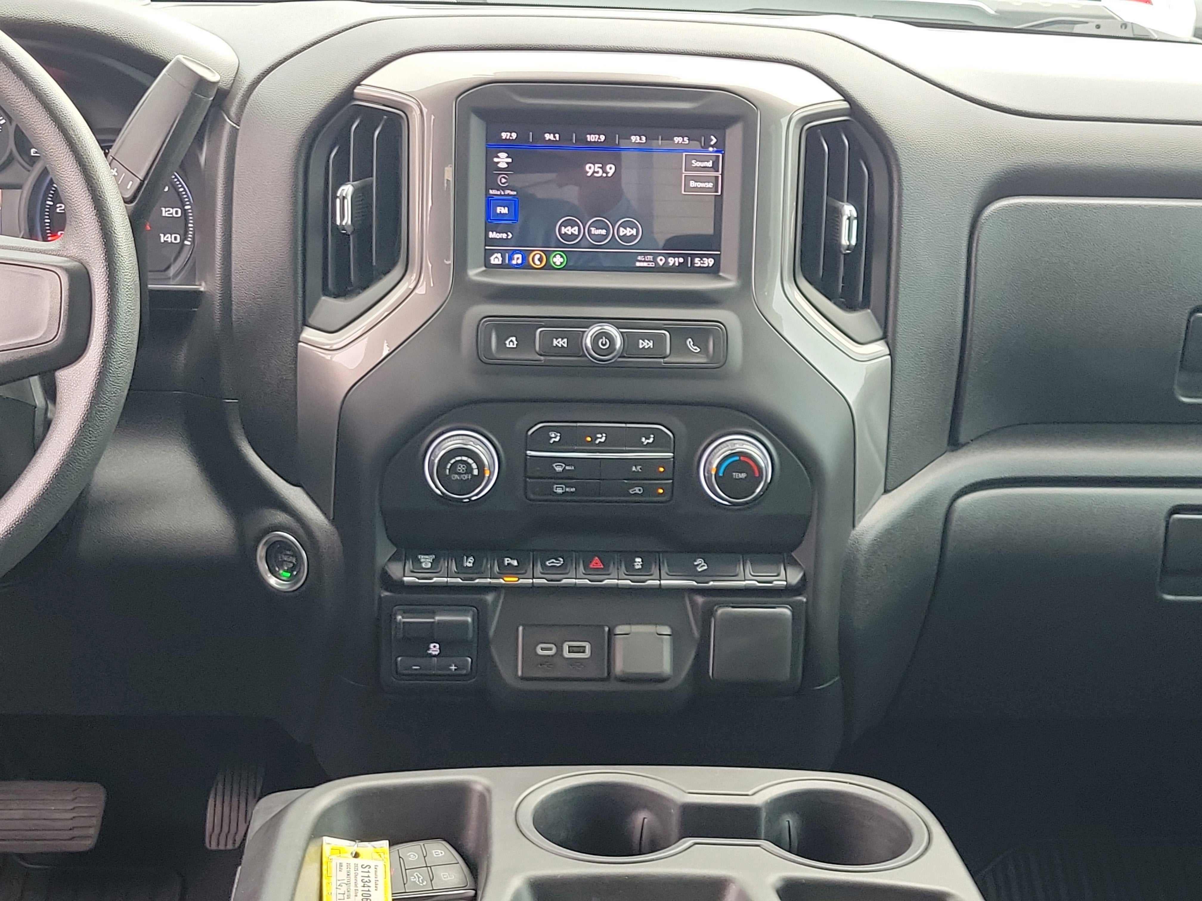2025 Chevrolet Silverado 2500HD Custom