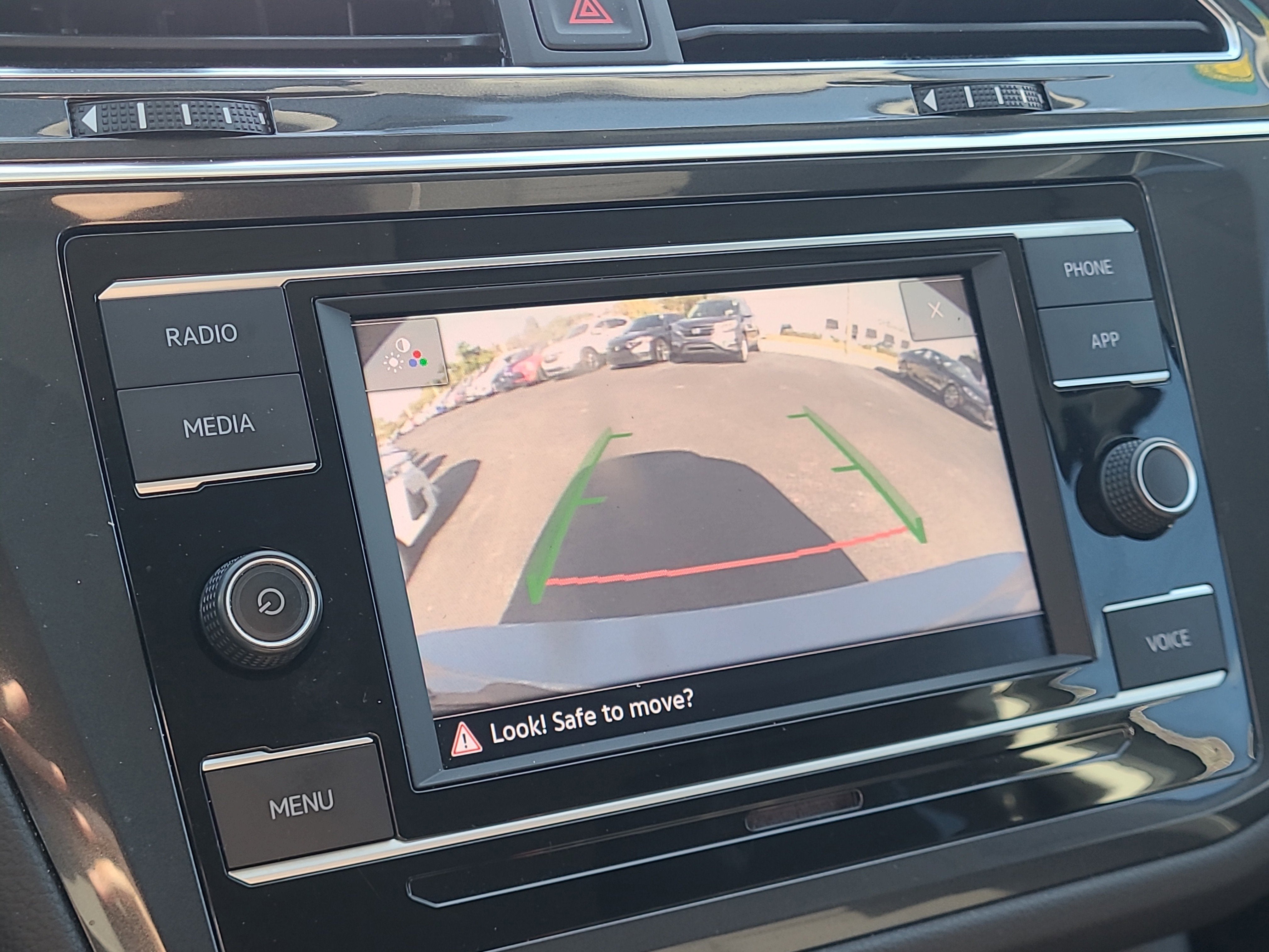 2022 Volkswagen Tiguan S