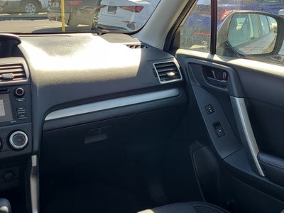 2016 Subaru Forester 2.5i