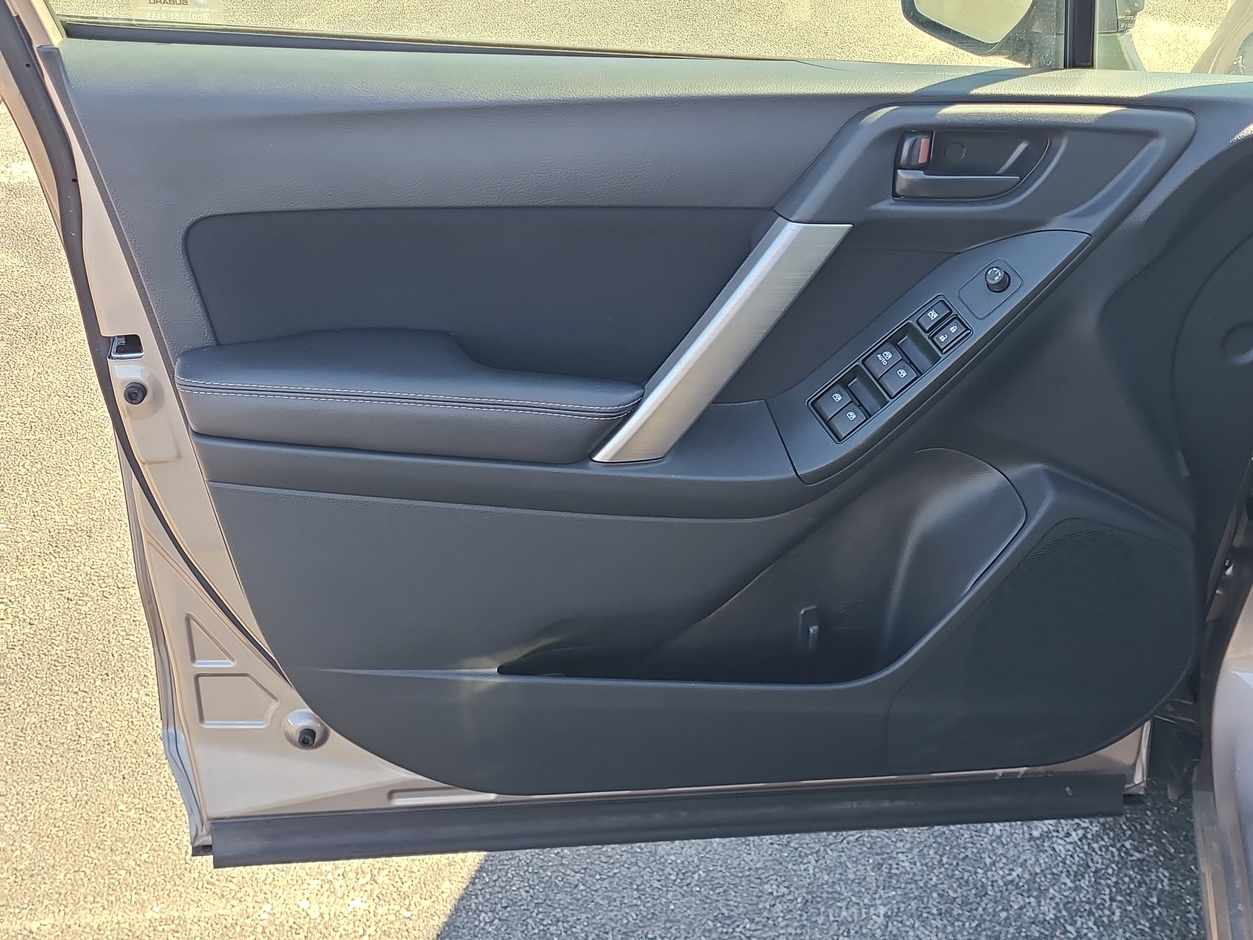 2016 Subaru Forester 2.5i